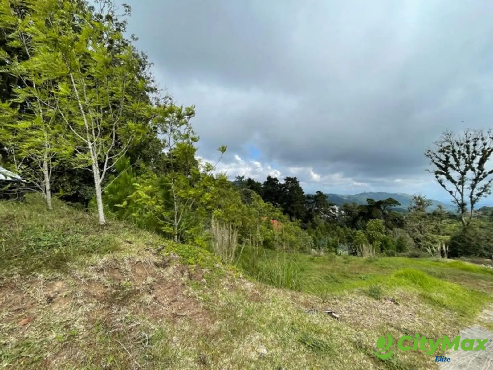 Terreno en Venta en Santa Catarina Pinula comercial     - foto 1