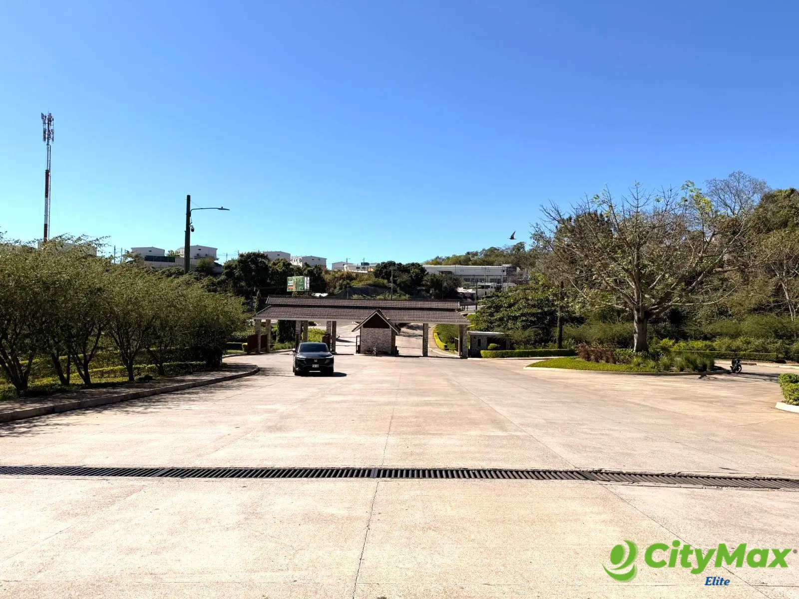 OFERTA -TERRENO EN VENTA  CARRETERA A SURF CITY- OFERTA - foto 1