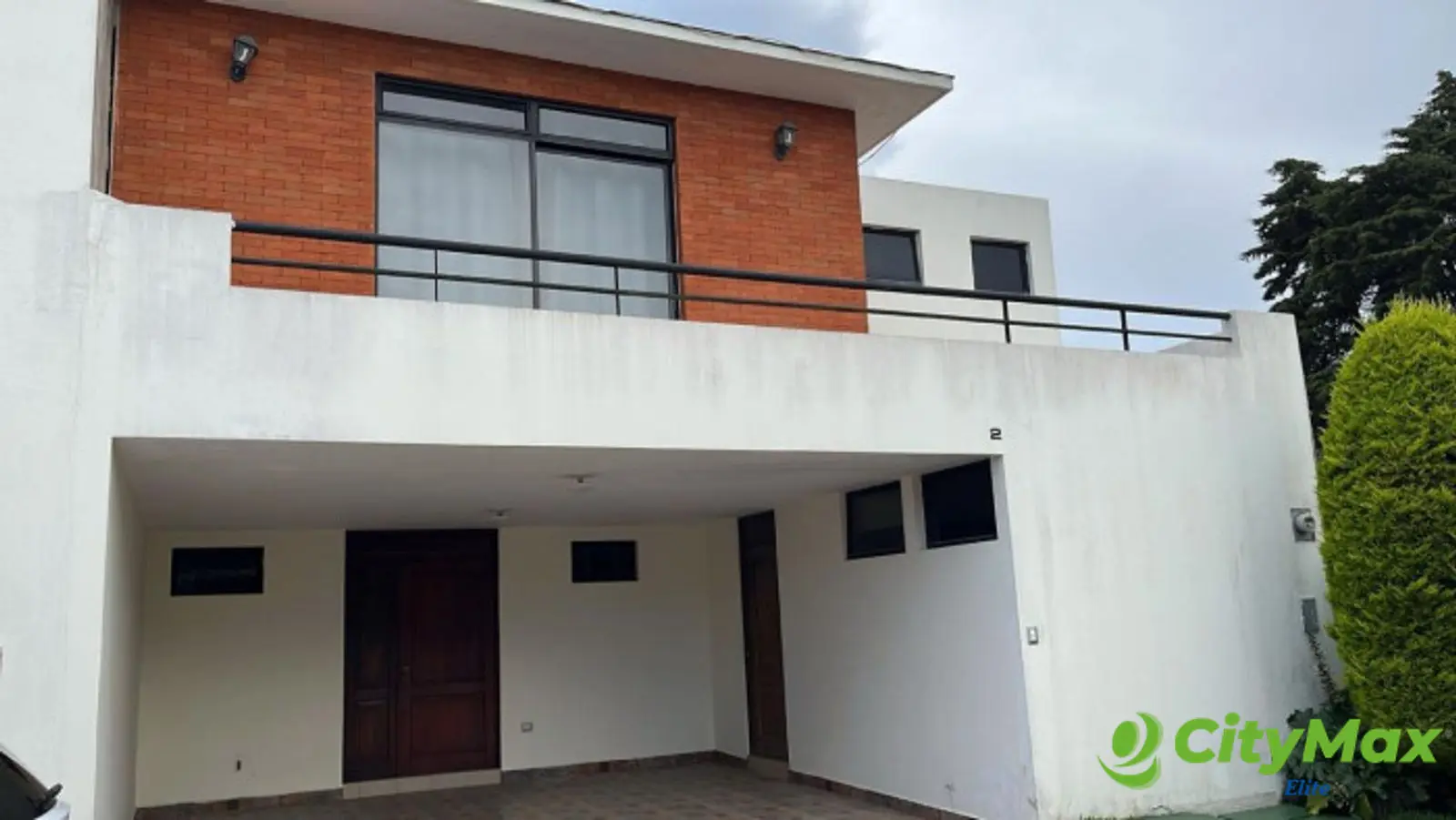 CASA EN VENTA EN BOSQUE ESCONDIDO - foto 1