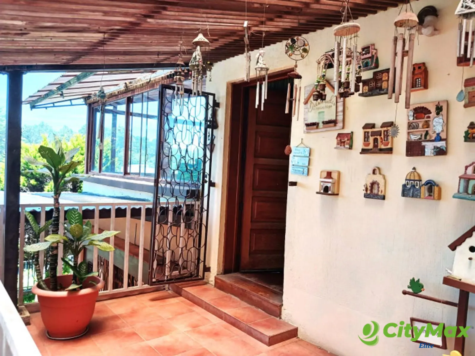 CASA EN VENTA EN LOMAS DE SAN RAFAEL - CES - foto 1
