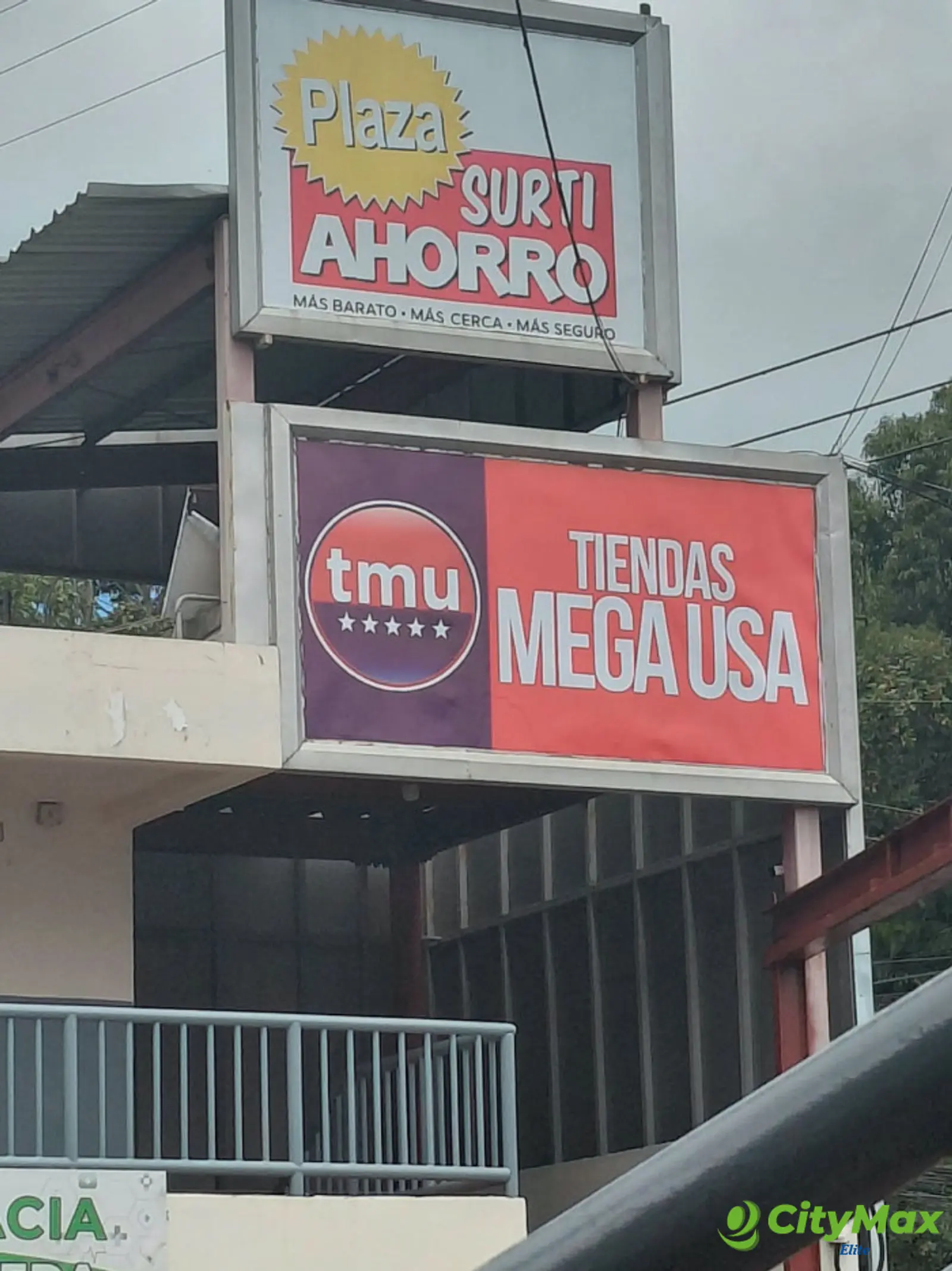 Local Comercial en Renta en Plaza Surti Ahorro. Zona 18 - foto 1