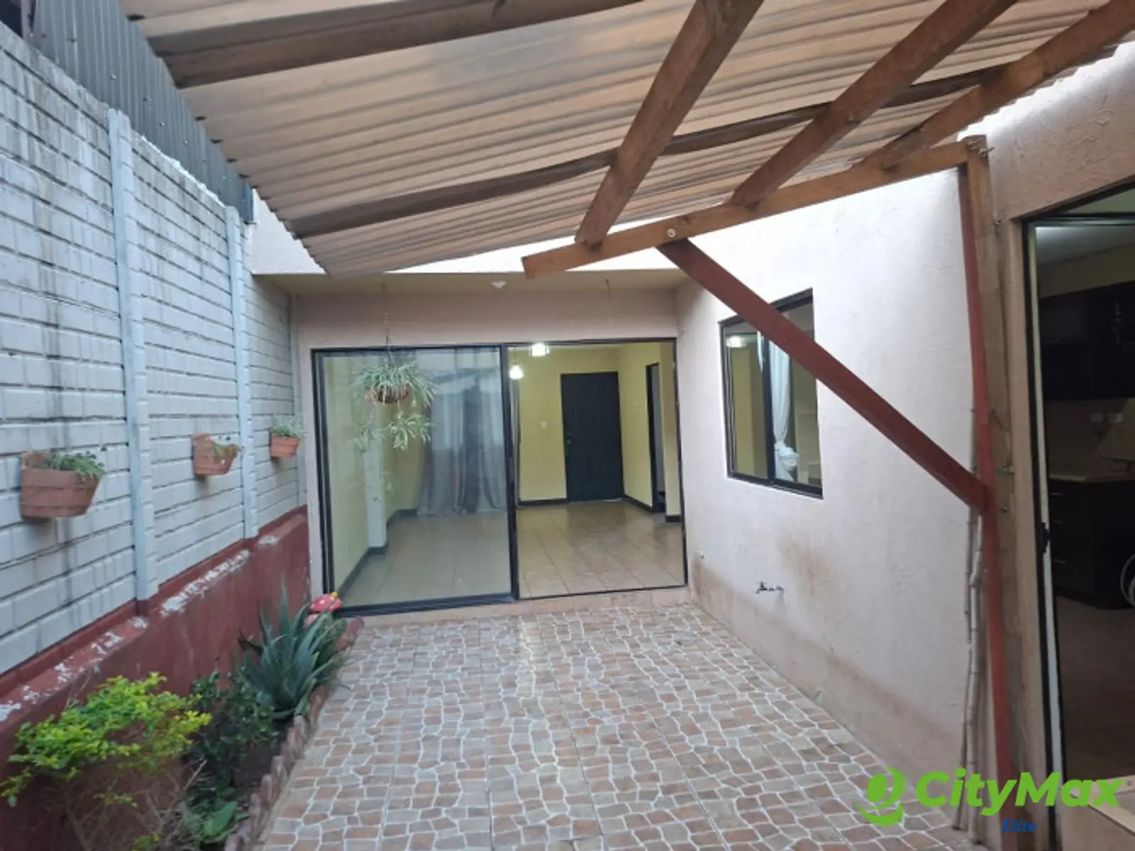CASA EN ALQUILER EN SAN JOSE PINULA - MONTECRISTO - foto 1