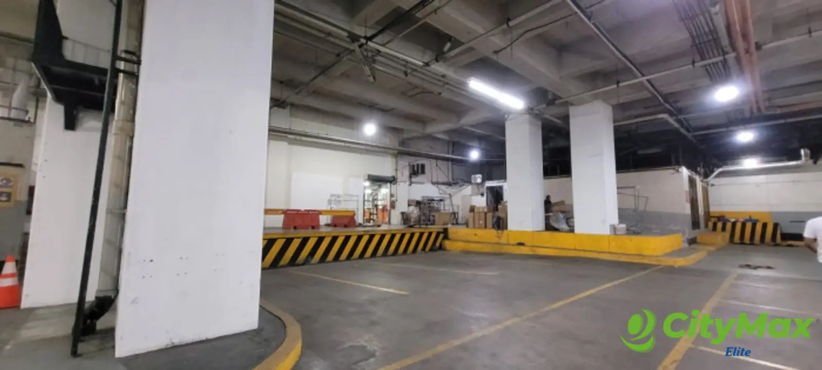 Bodega en venta y renta en Blvd Los Próceres - foto 1