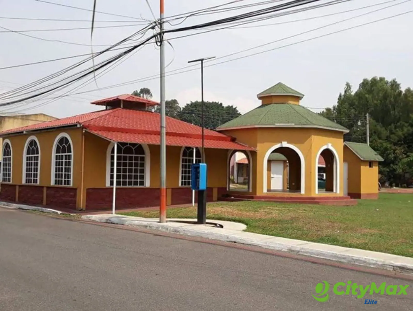 CASA EN VENTA RESIDENCIALES LOS ARCOS SAN MIGUEL PETAPA - foto 1