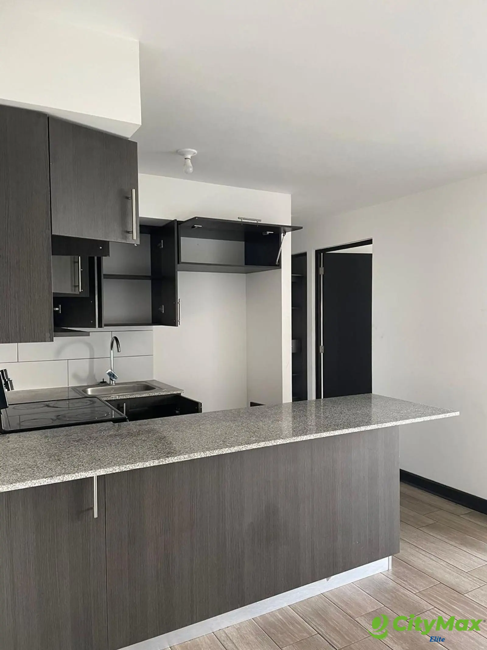 Apartamento en alquiler - foto 1