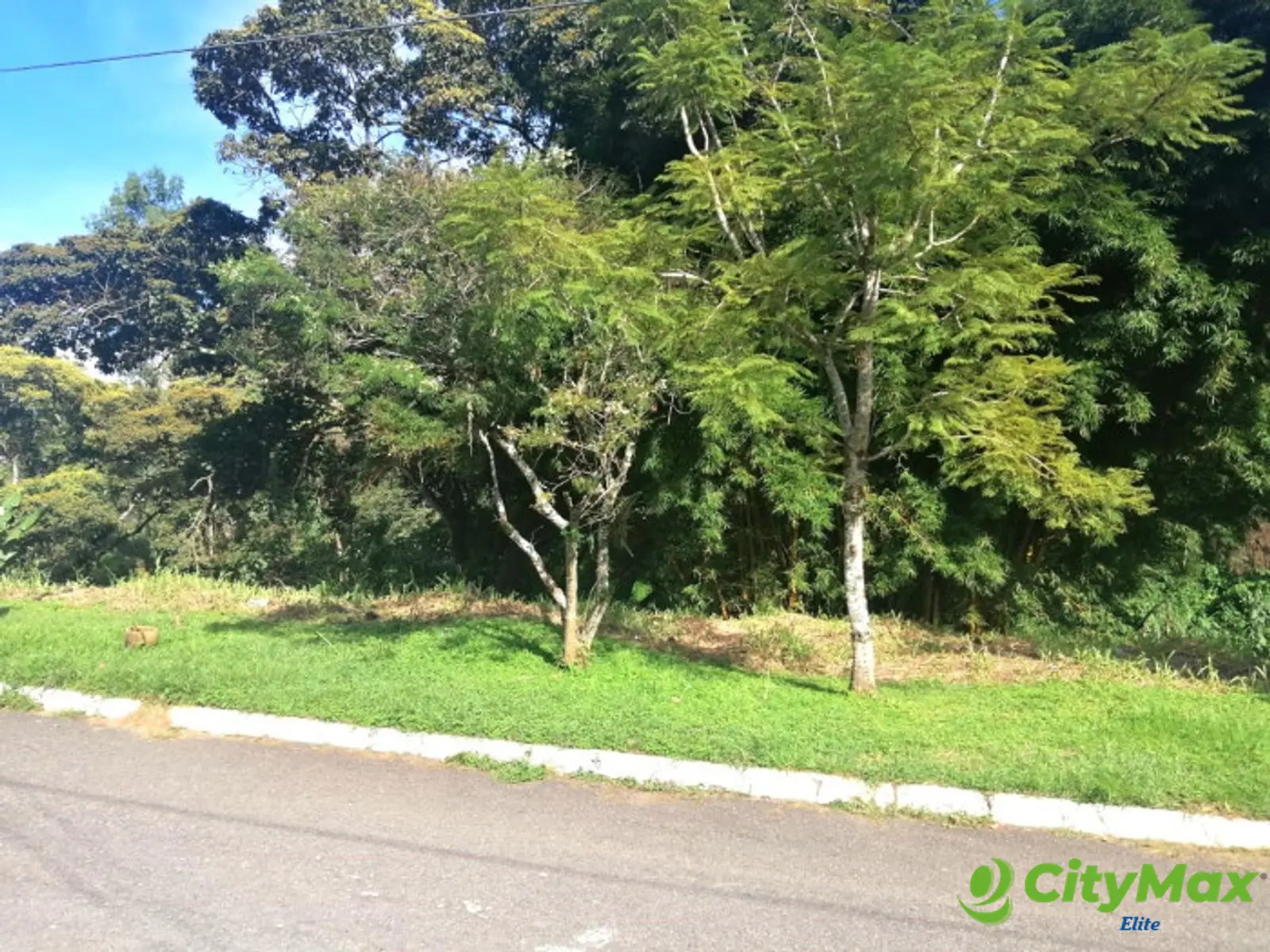 Terreno Residencia en Venta en La Montaña, Zona 16 - foto 1