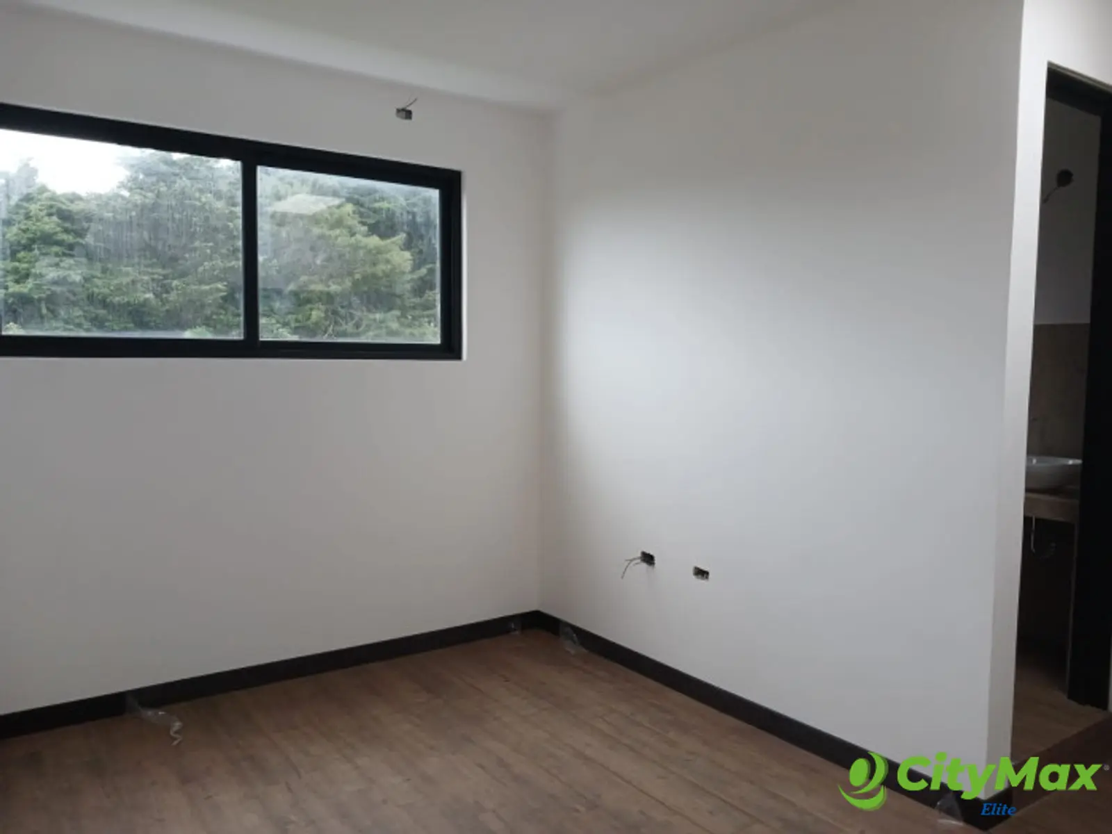 Casa en Venta en Carretera a El Salvador - Arrazola 2  - foto 11