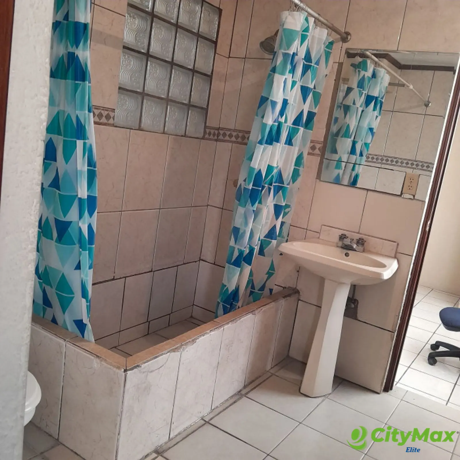 Apartamento Amueblado en Renta Zona 9 - foto 13