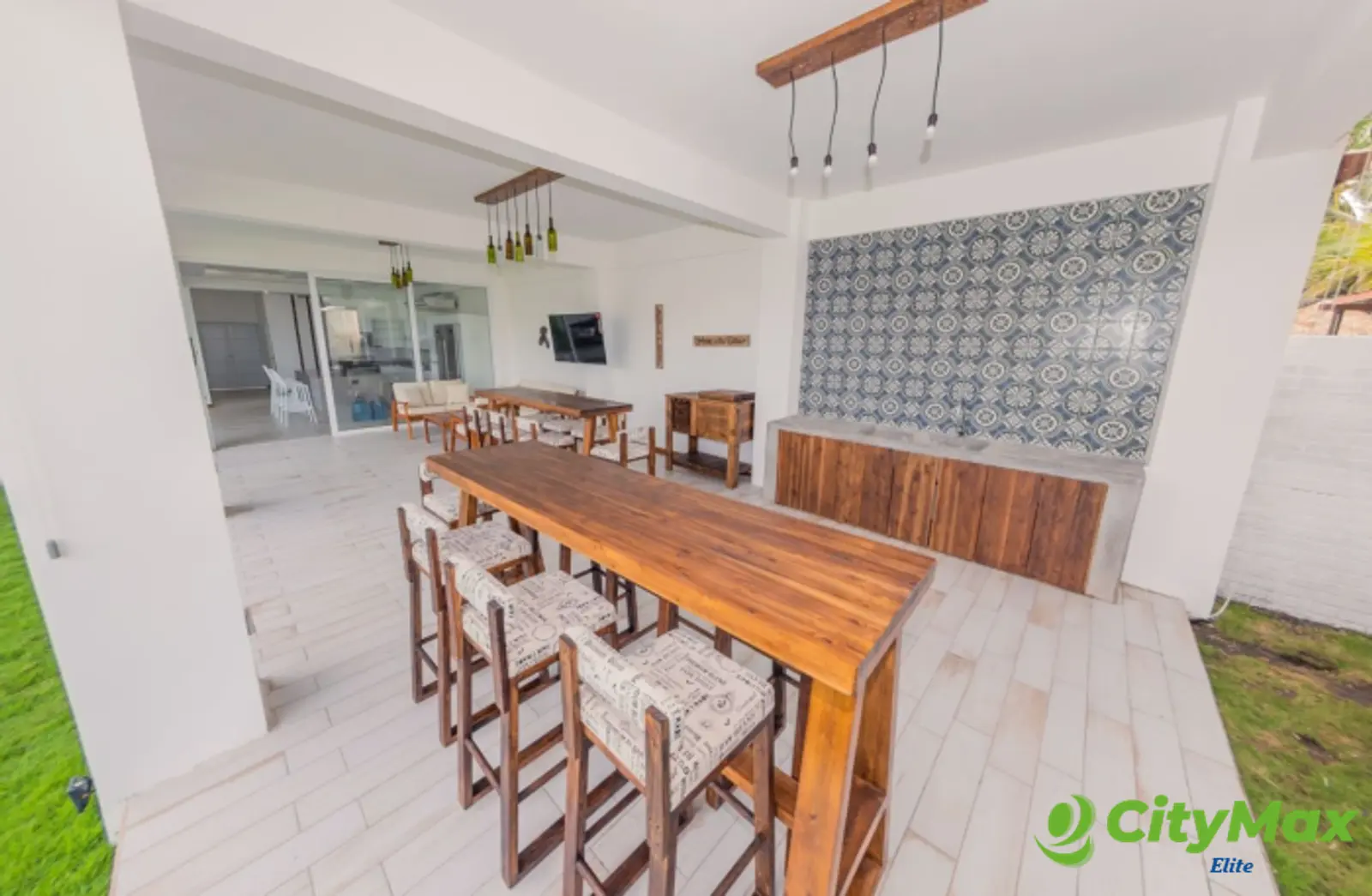 Venta Casa Vacacional a orillas de Playa Monterrico - foto 13