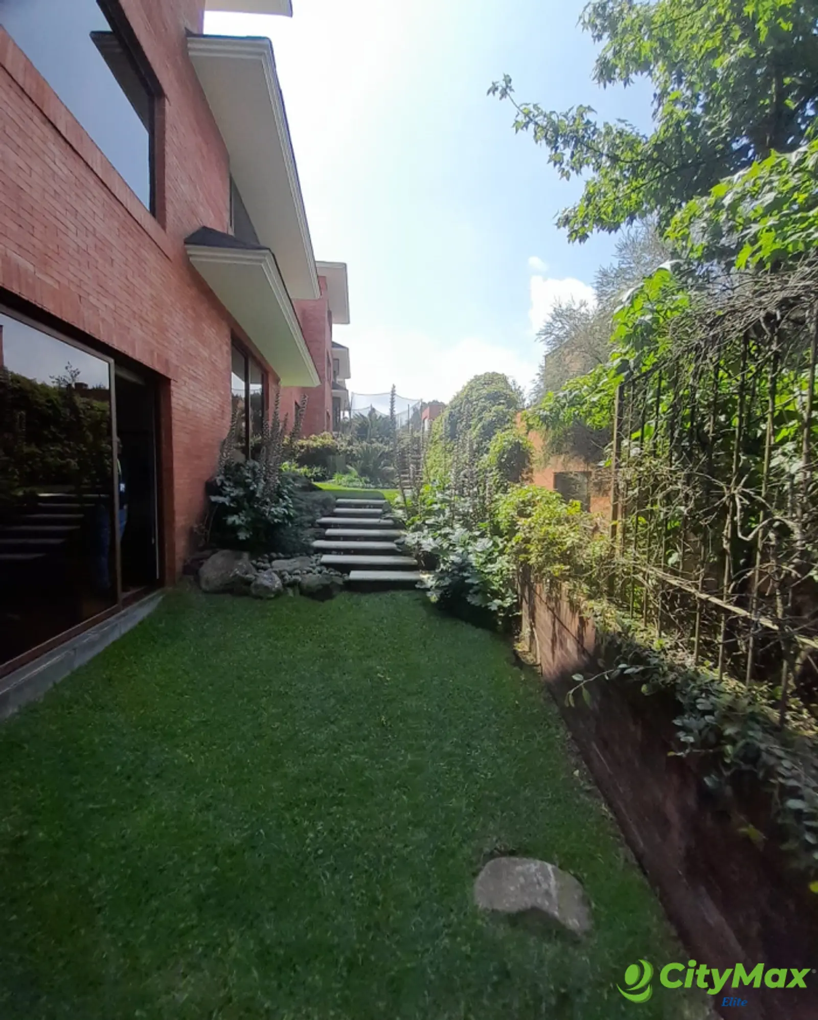 CASA EN VENTA EN CONDOMINIO EXCLUSIVO - foto 4