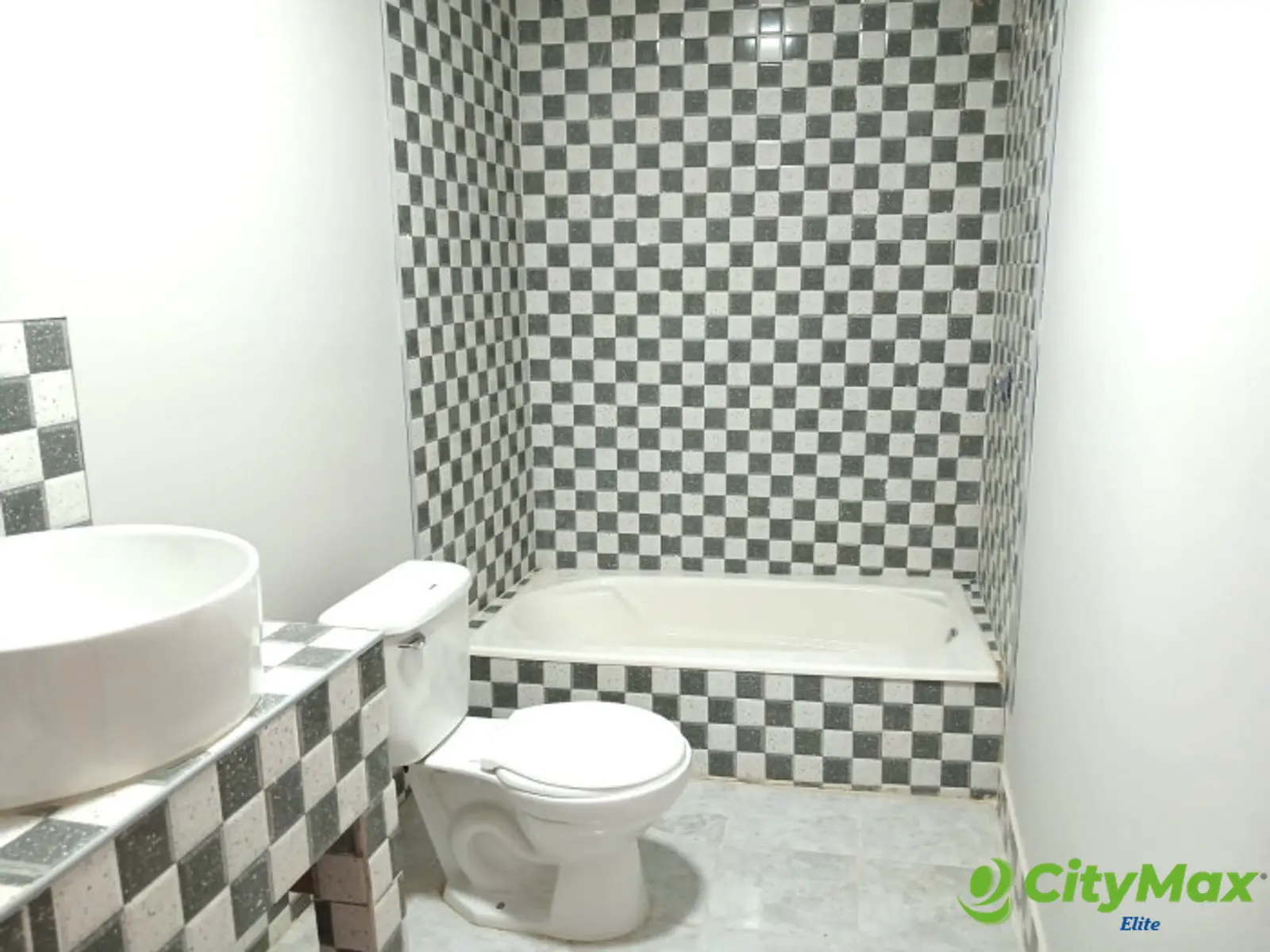 Casa en Venta en Vistas de Versalles, Villa Canales - foto 23