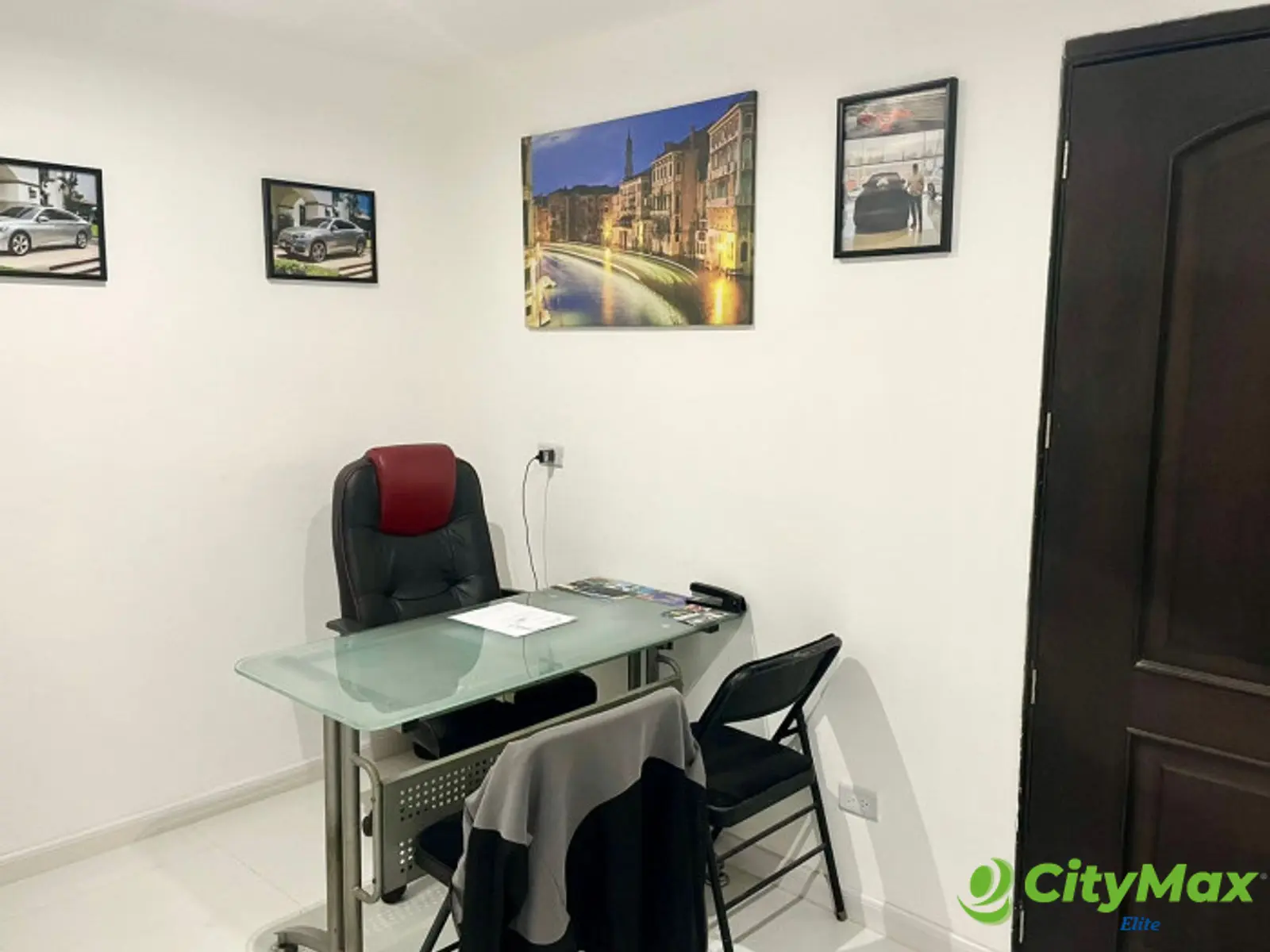 Amplio Apartamento en Venta en Zona 14 - foto 18