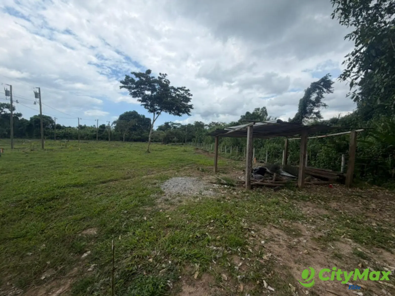 Terreno en venta en Rio Ciénega, Livingston - foto 3
