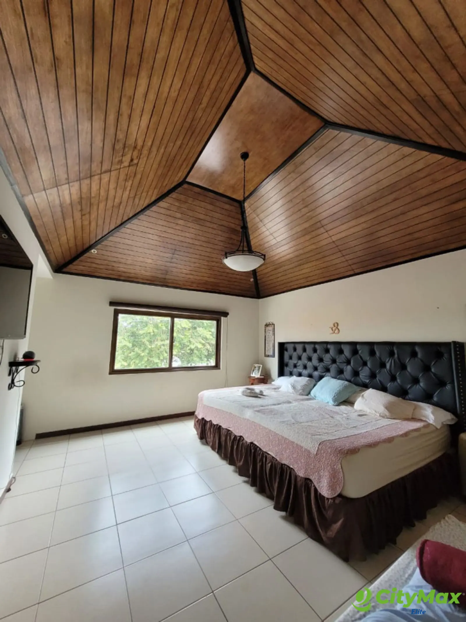 CASA EN VENTA EN HACIENDA REAL ZONA 16 - foto 5