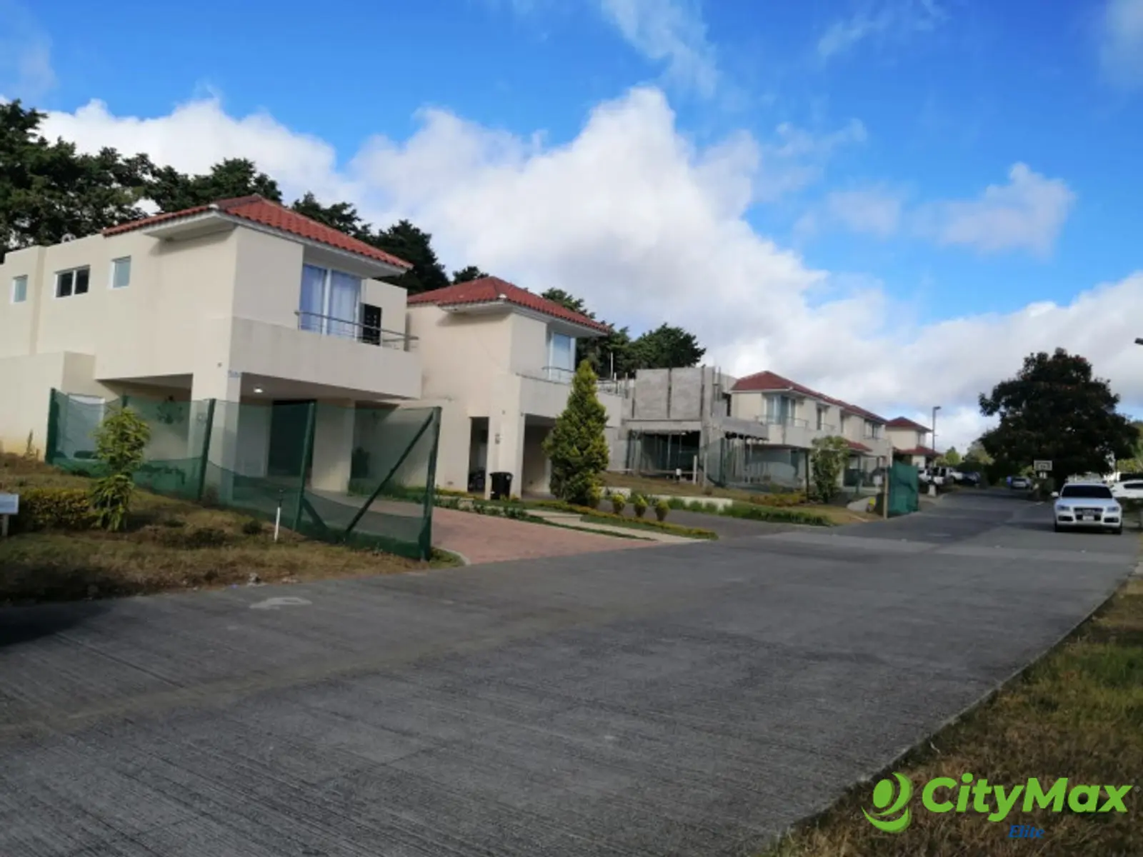 Terreno en Venta en Condominio Carretera al Salvador - foto 13