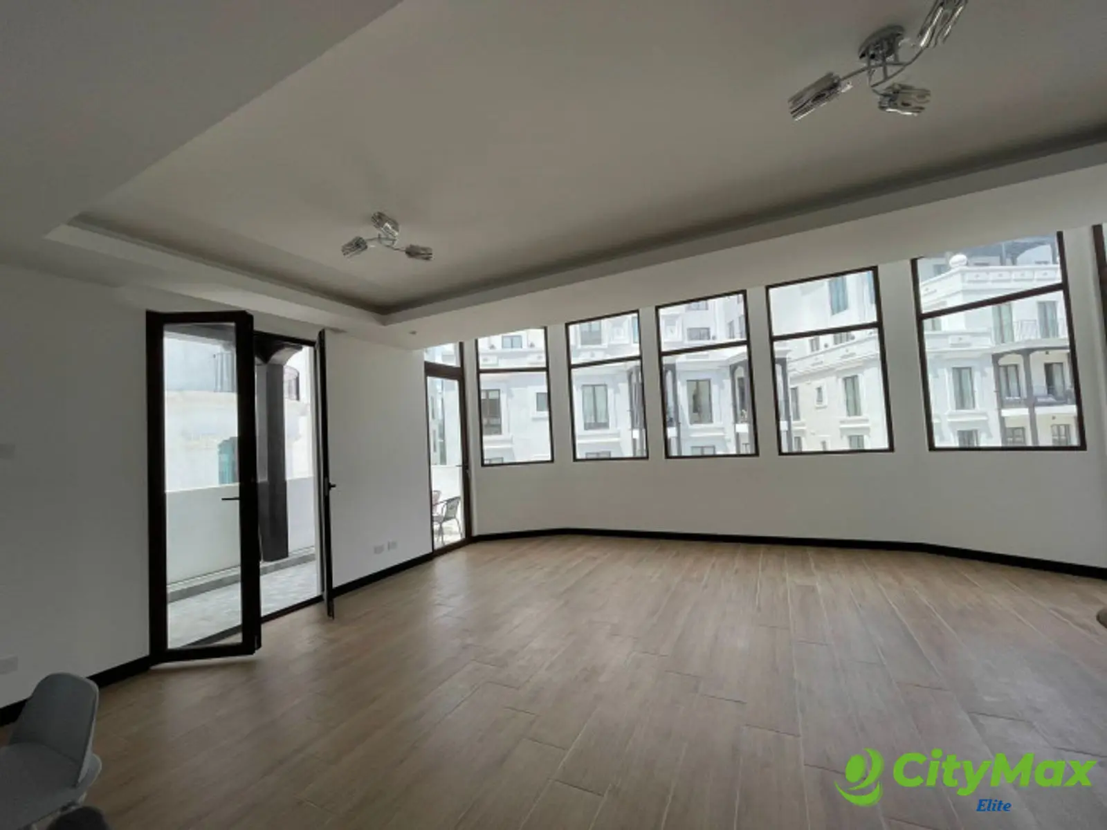 Apartamento en renta en Lirios de Cayalá - foto 6