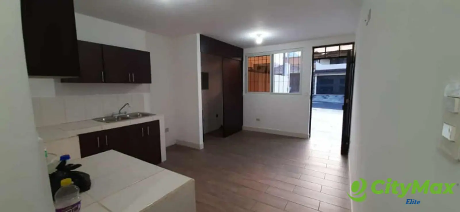 TORRE DE APARTAMENTOS PARA INVERSION, HACIENDA REAL - Cocina