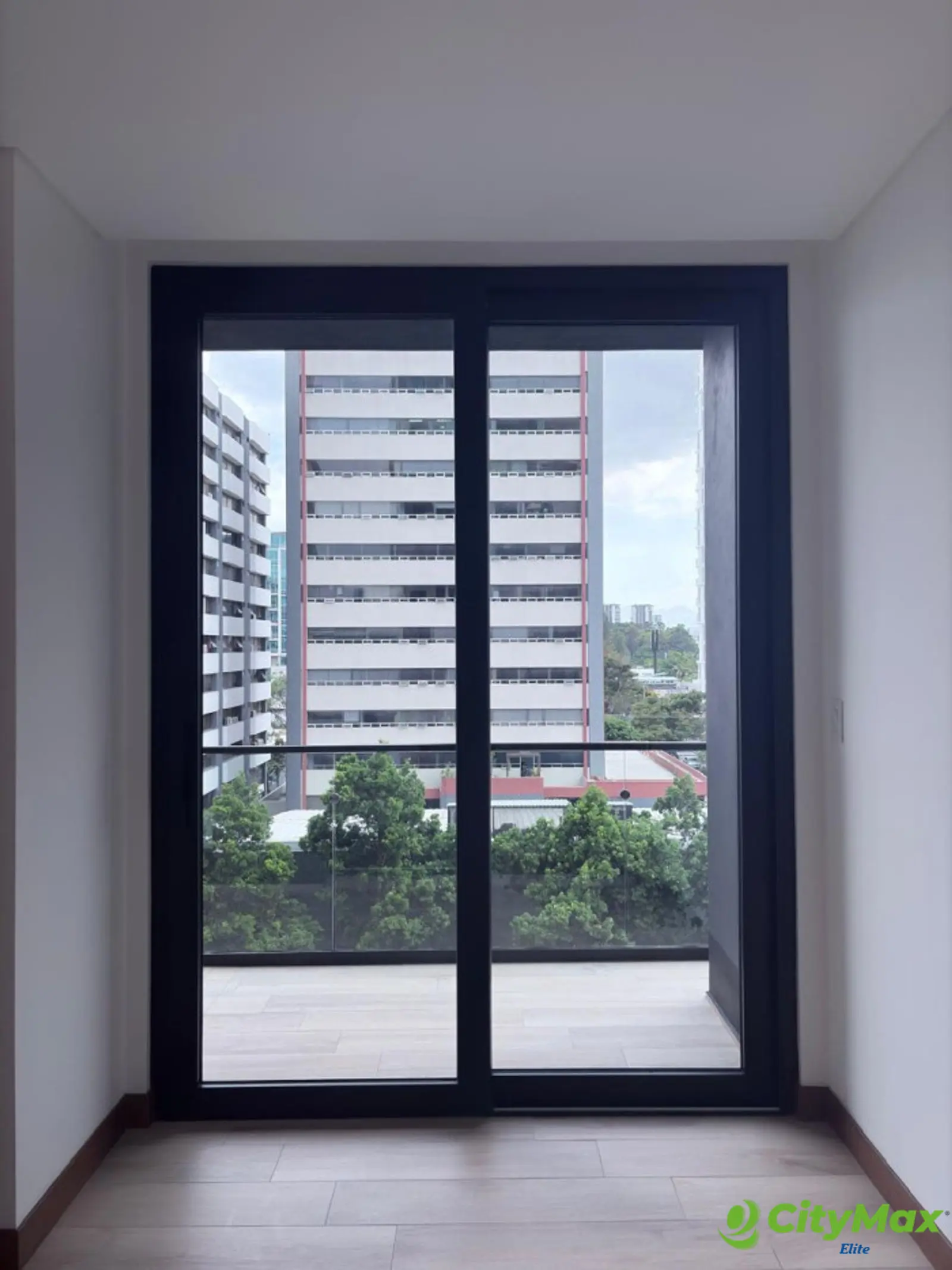 APARTAMENTO EN ALQUILER EN ZONA 10 - GUATEMALA - foto 3