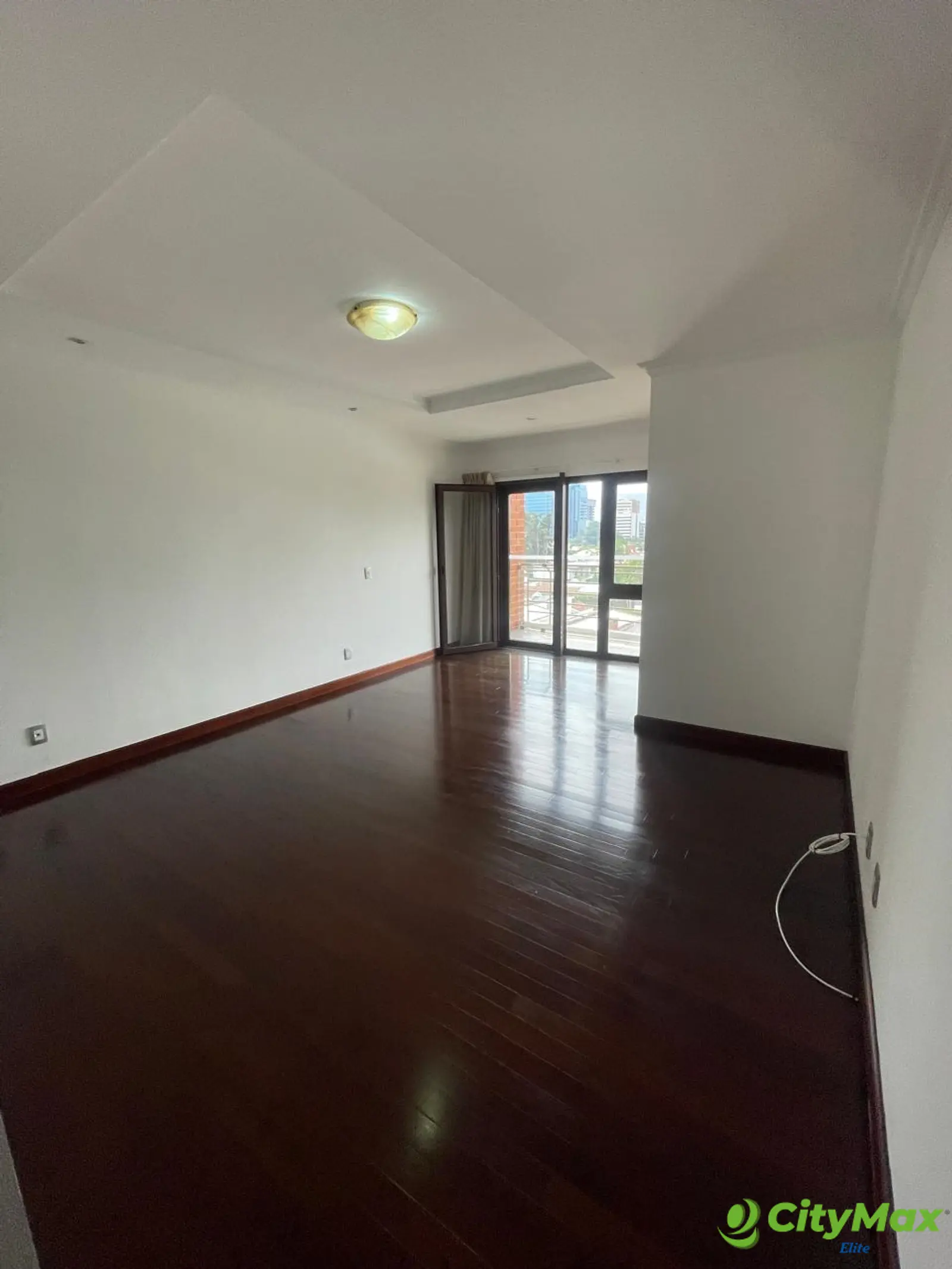 Apartamento en renta en zona 14 - foto 7