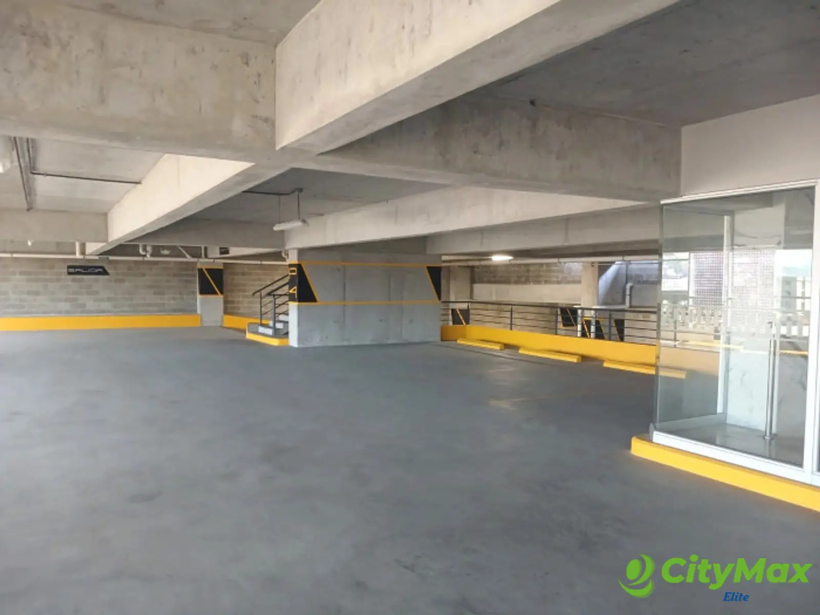 Edificio en Alquiler en zona 10 - Por estrenar !! - foto 17
