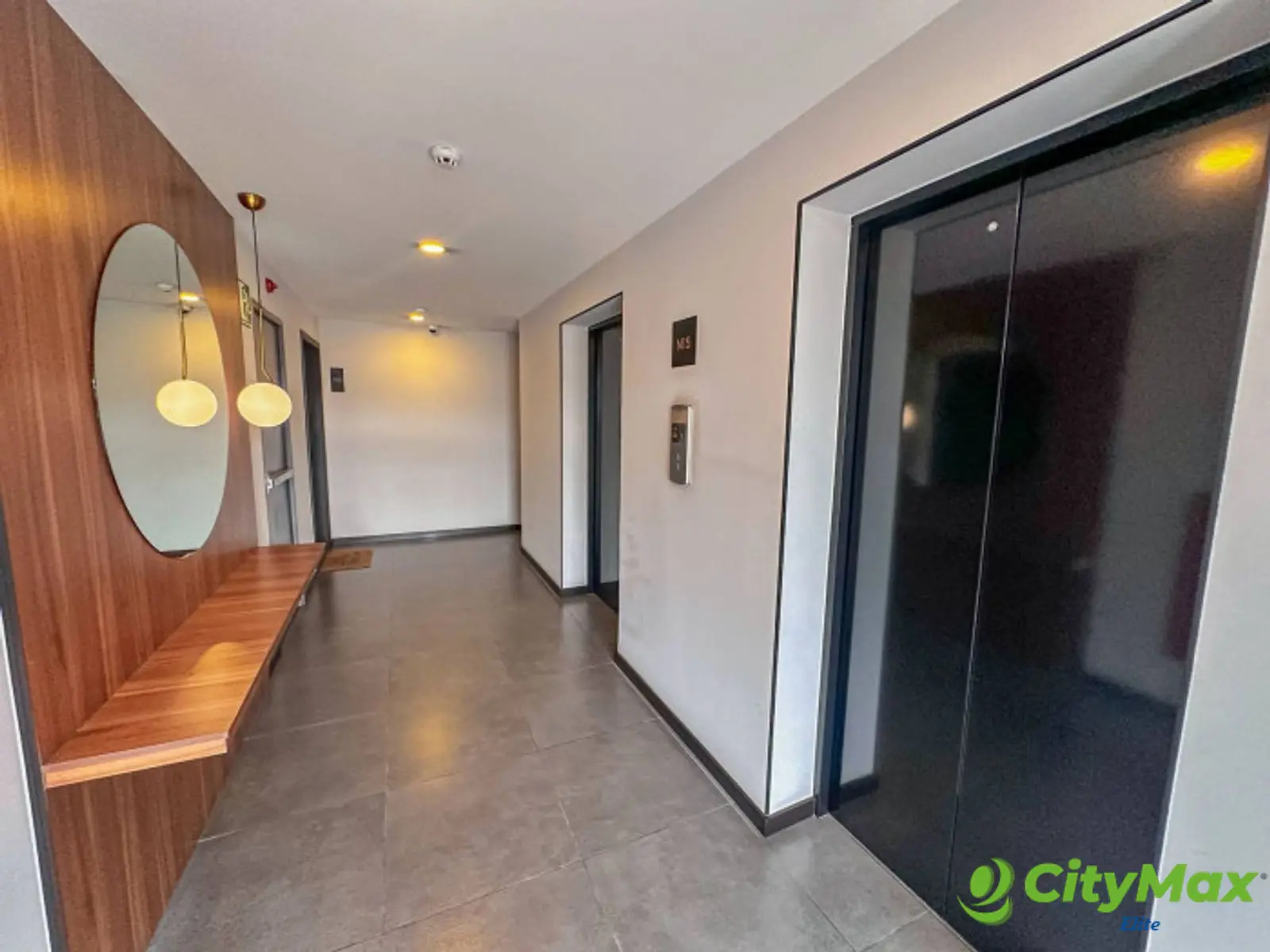 Moderno apartamento en renta, totalmente amueblado  - area de elevadores