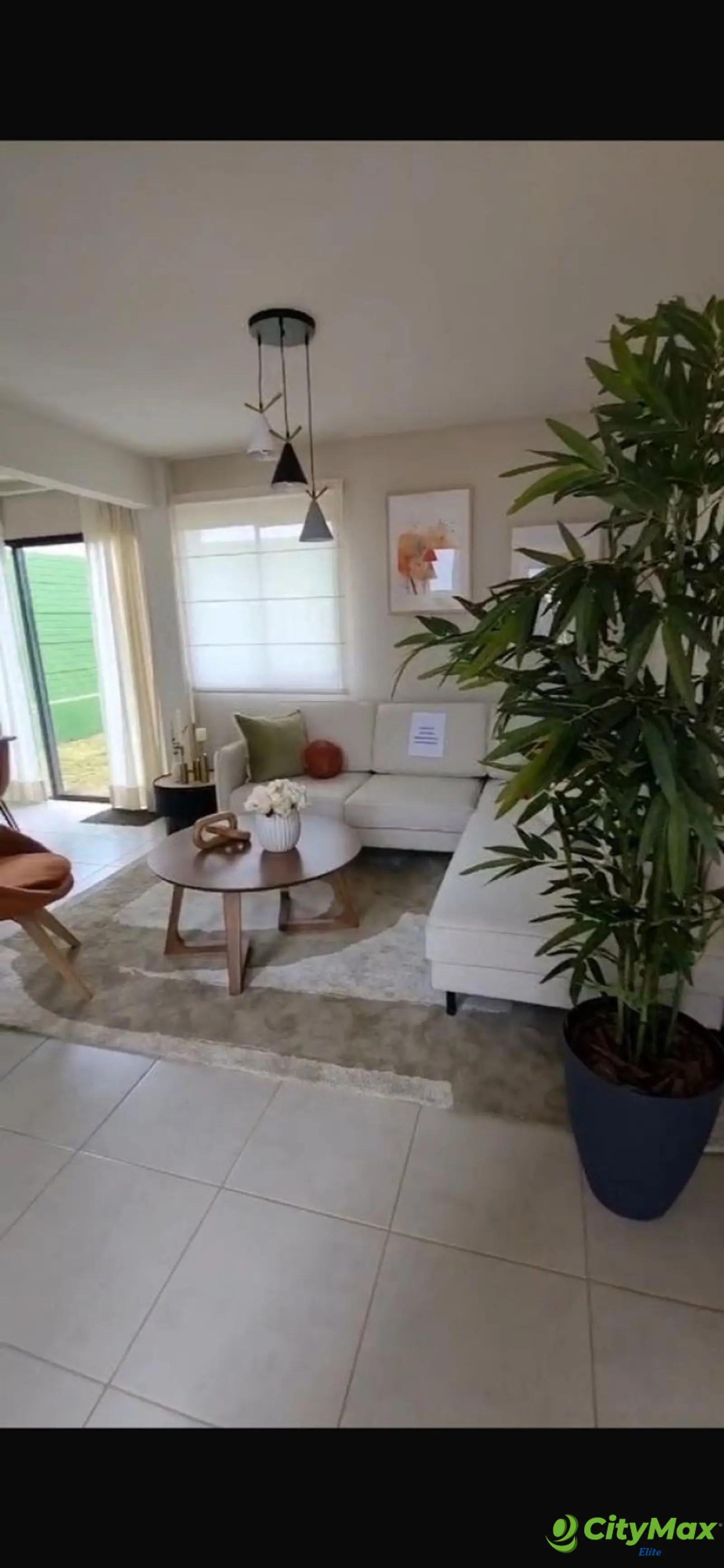 Casa en Renta Condado Santa Fe, Carretera a El Salvador - Sala