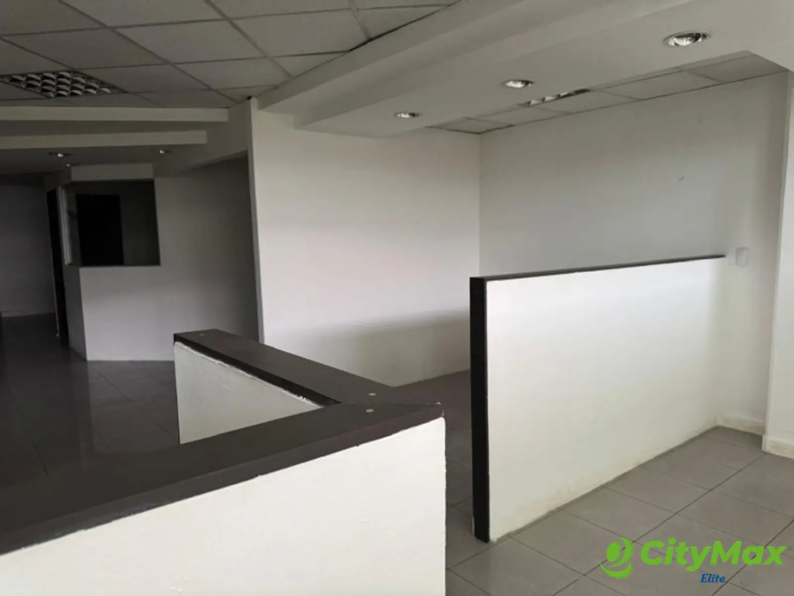 Local Comercial en Renta en Calzada Roosevelt zona 7 - foto 6