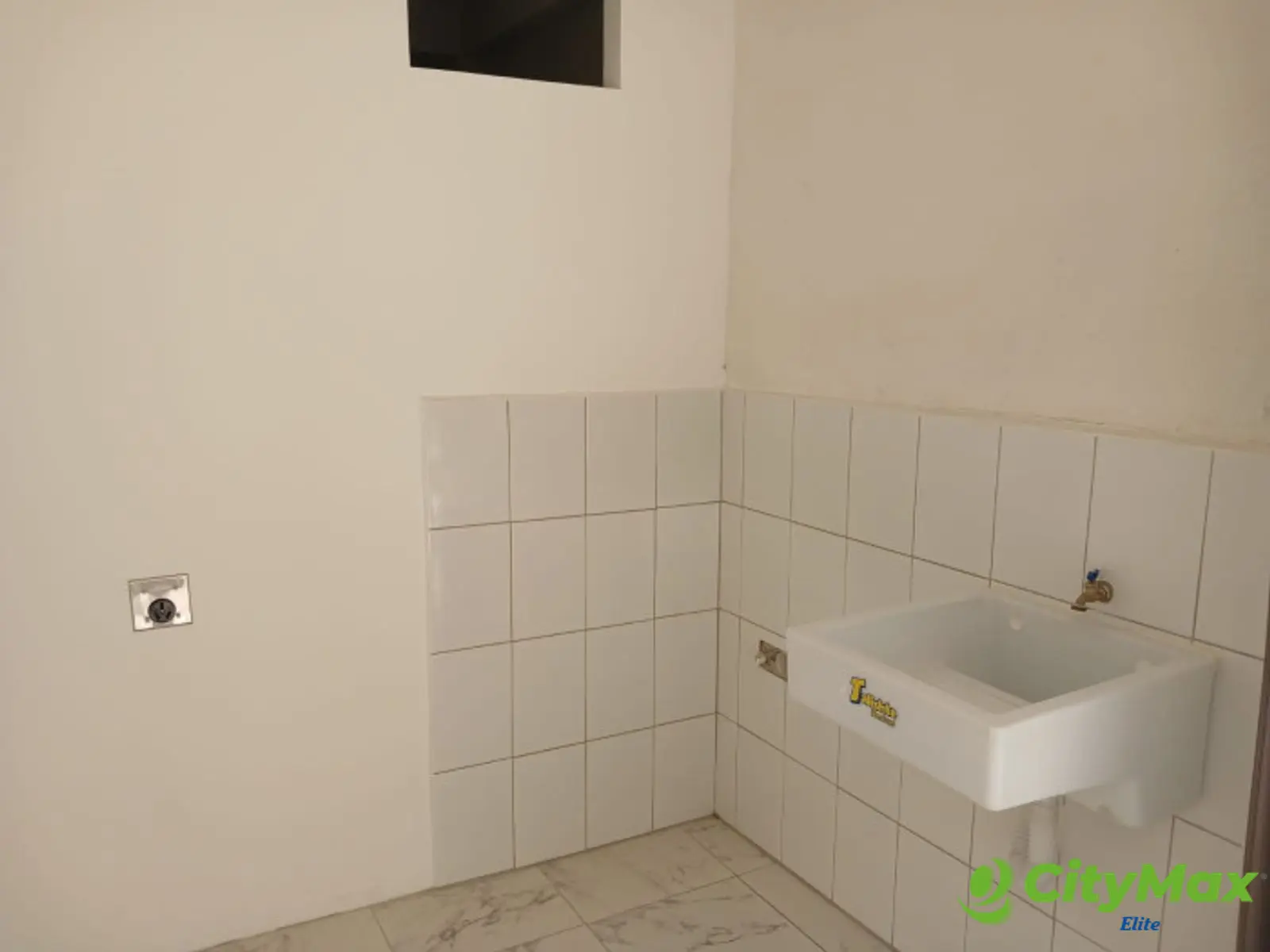 CASA REMODELADA EN VENTA EN ZONA 1 - foto 17