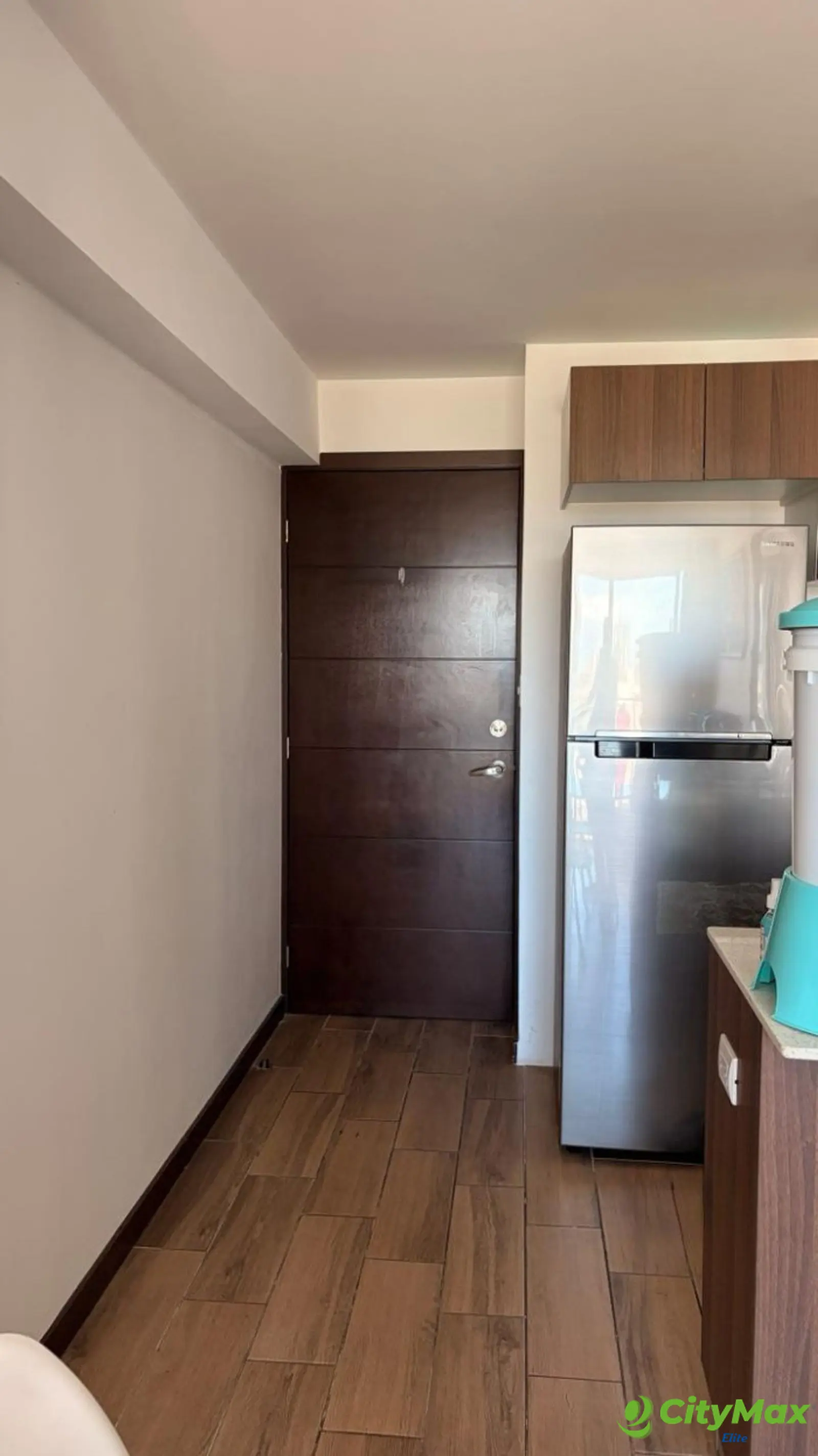 Venta de Apartamento en Torre Vertical, Zona 12 - foto 5