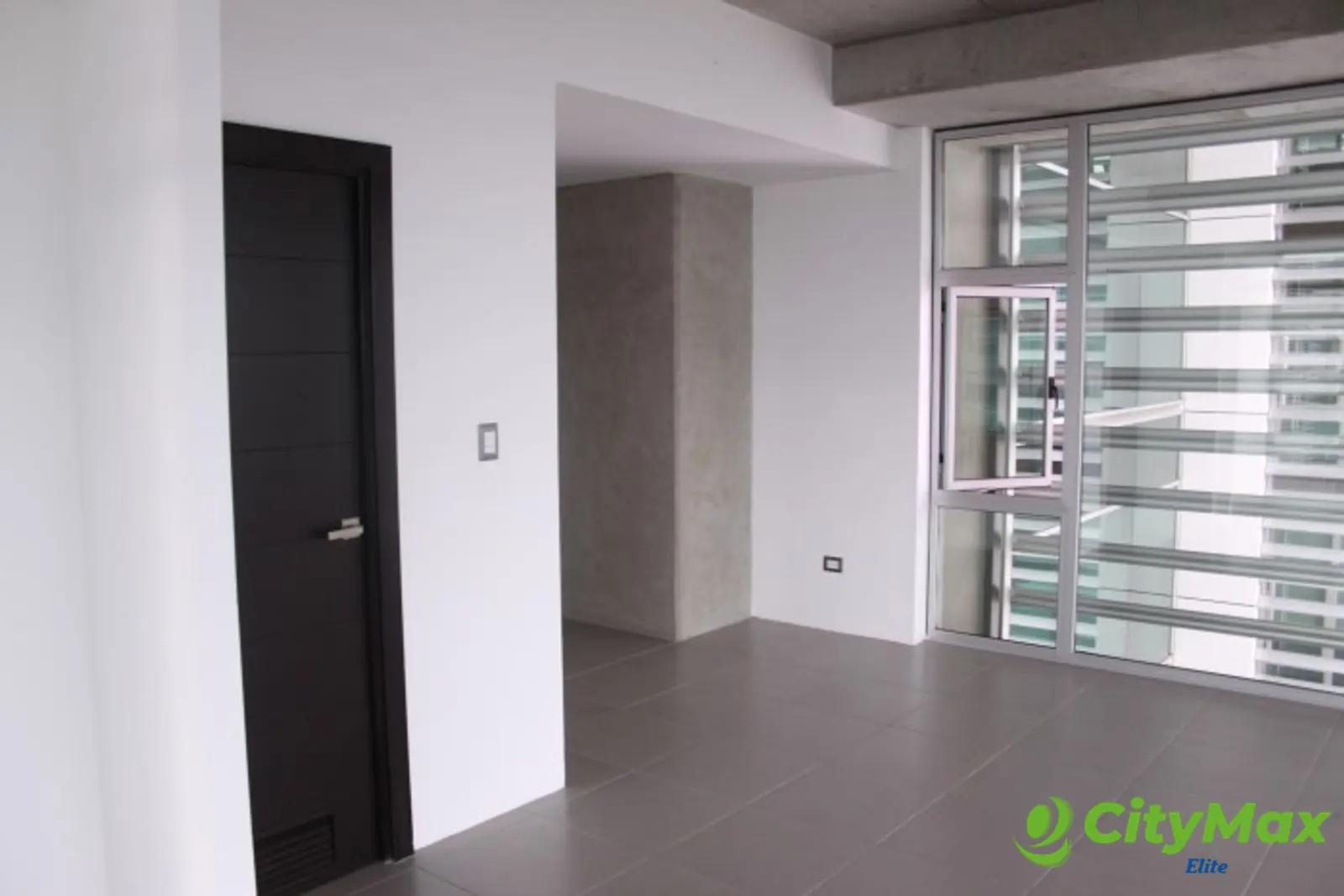 CityMax Renta Oficina en Edificio DOMANI zona 15 - foto 8