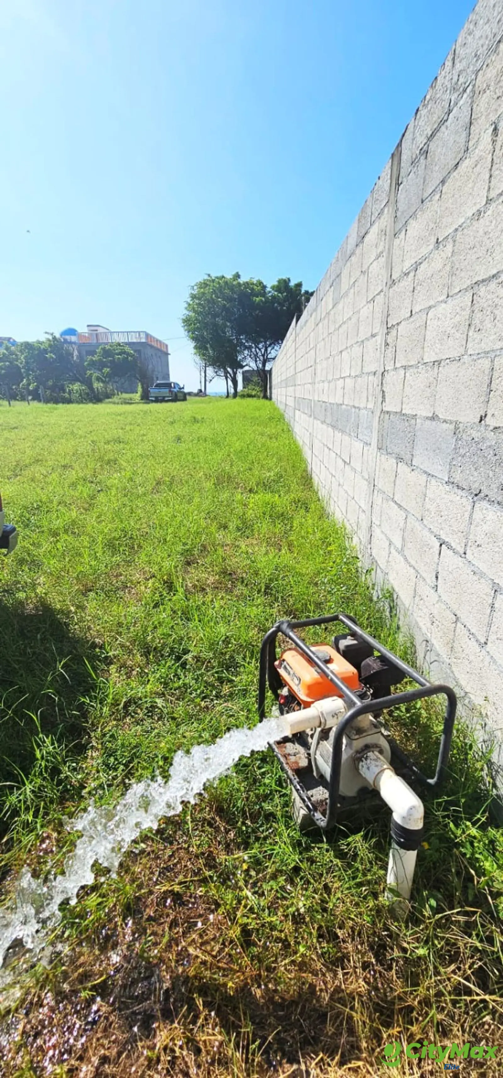TERRENO EN VENTA EN IZTAPA A 20 METROS DEL MAR - foto 2