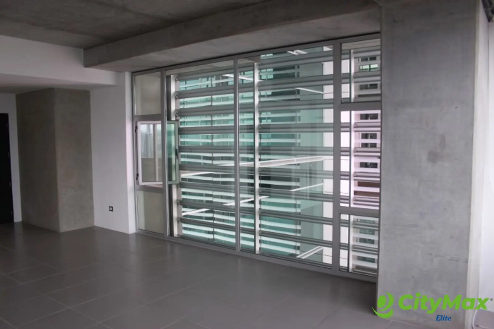 CityMax Renta Oficina en Edificio DOMANI zona 15 - foto 14
