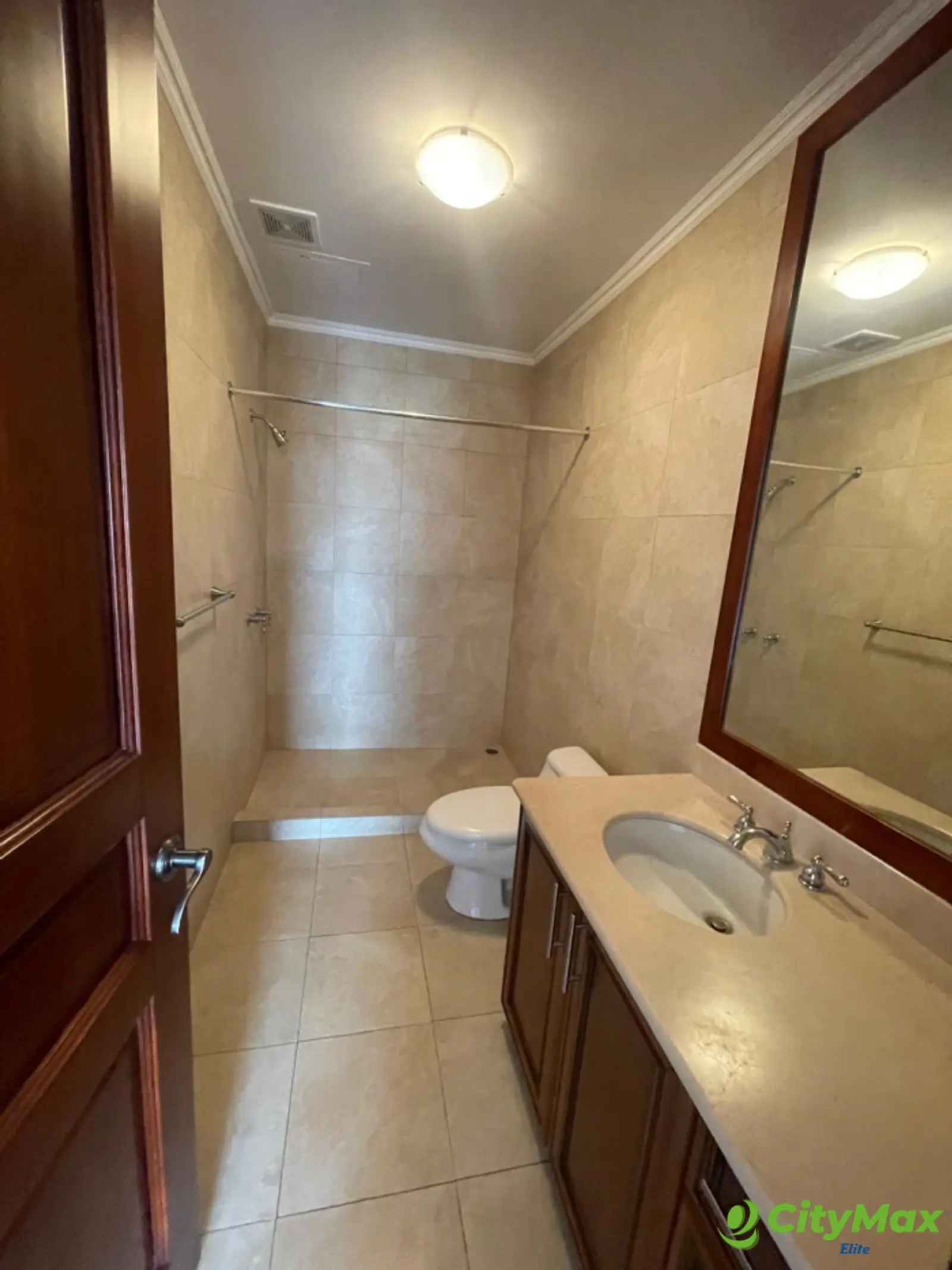 Apartamento en renta en zona 14 - foto 19