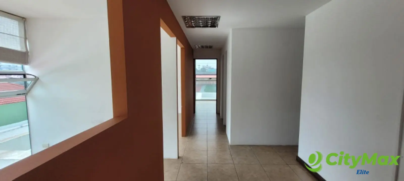 Oficina en renta y venta en Santa Catarina Pinula - foto 9