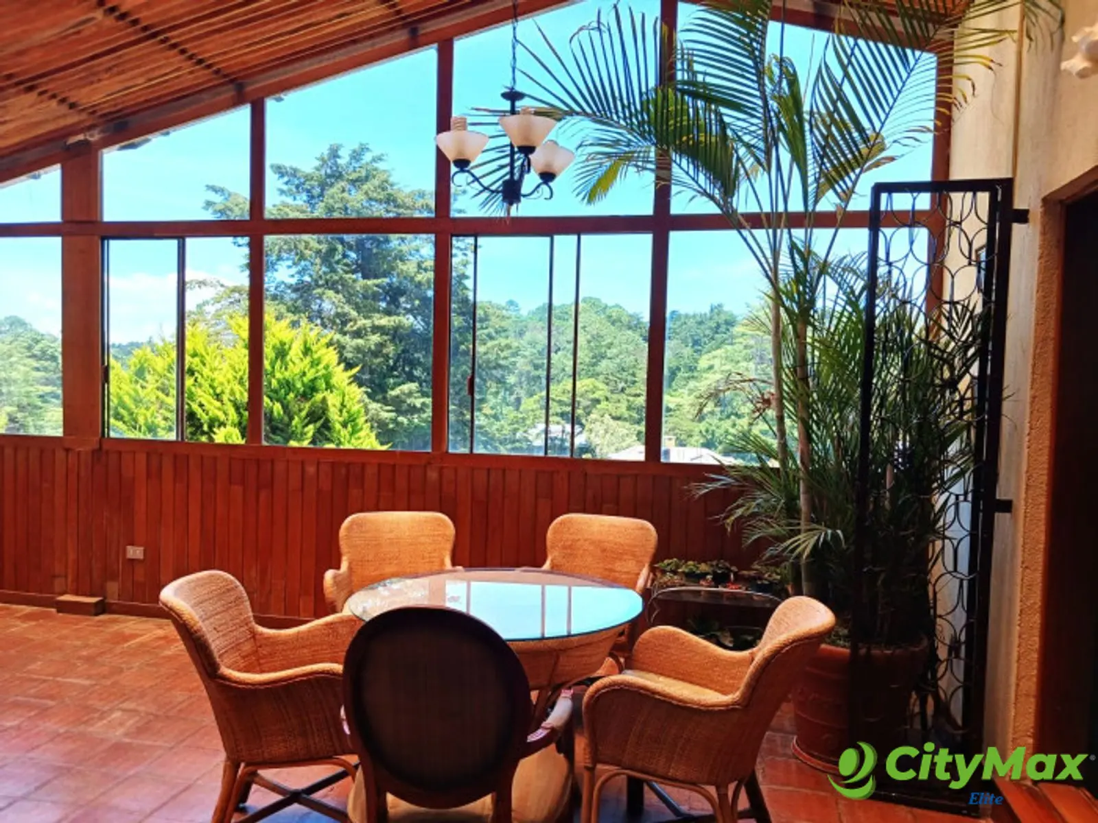CASA EN VENTA EN LOMAS DE SAN RAFAEL - CES - foto 9