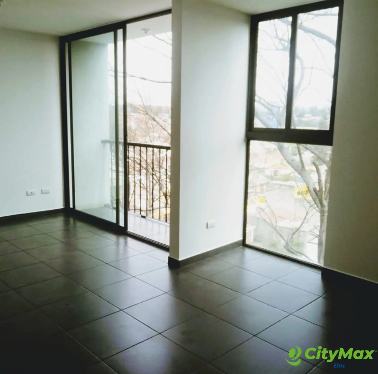 Apartamento en venta en Mariscal Uno Uno Zona 11 - foto 2