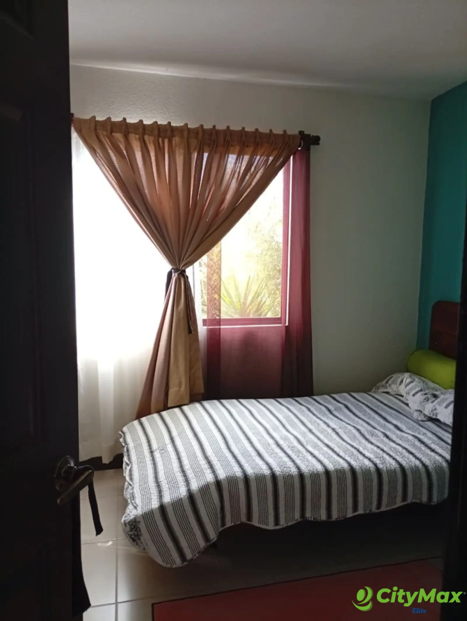 Venta de Casa en Condado Santa Fe - foto 4