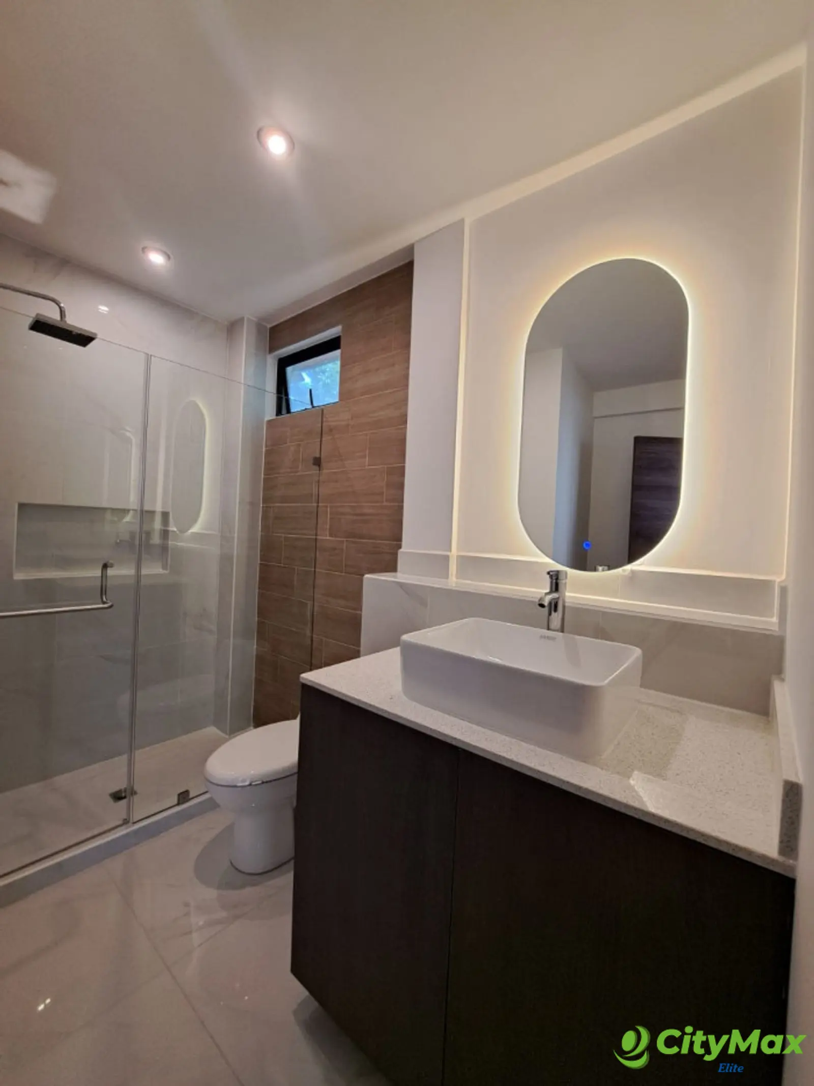 Moderna casa en venta en Terravista km 16.5 CAES - foto 13