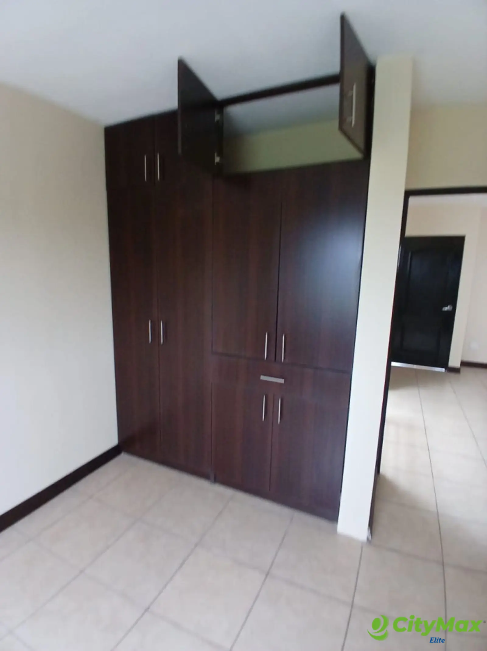 Casa en Venta en La Reserva, Carretera a El Salvador  - foto 10