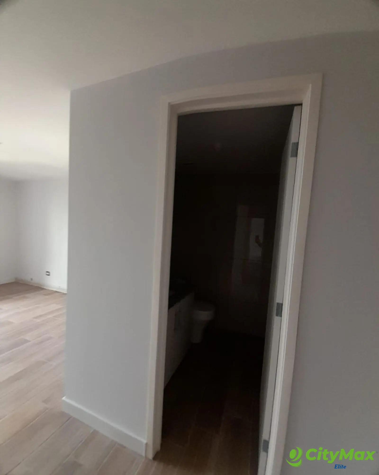 Apartamento en venta en zona 11 - foto 3