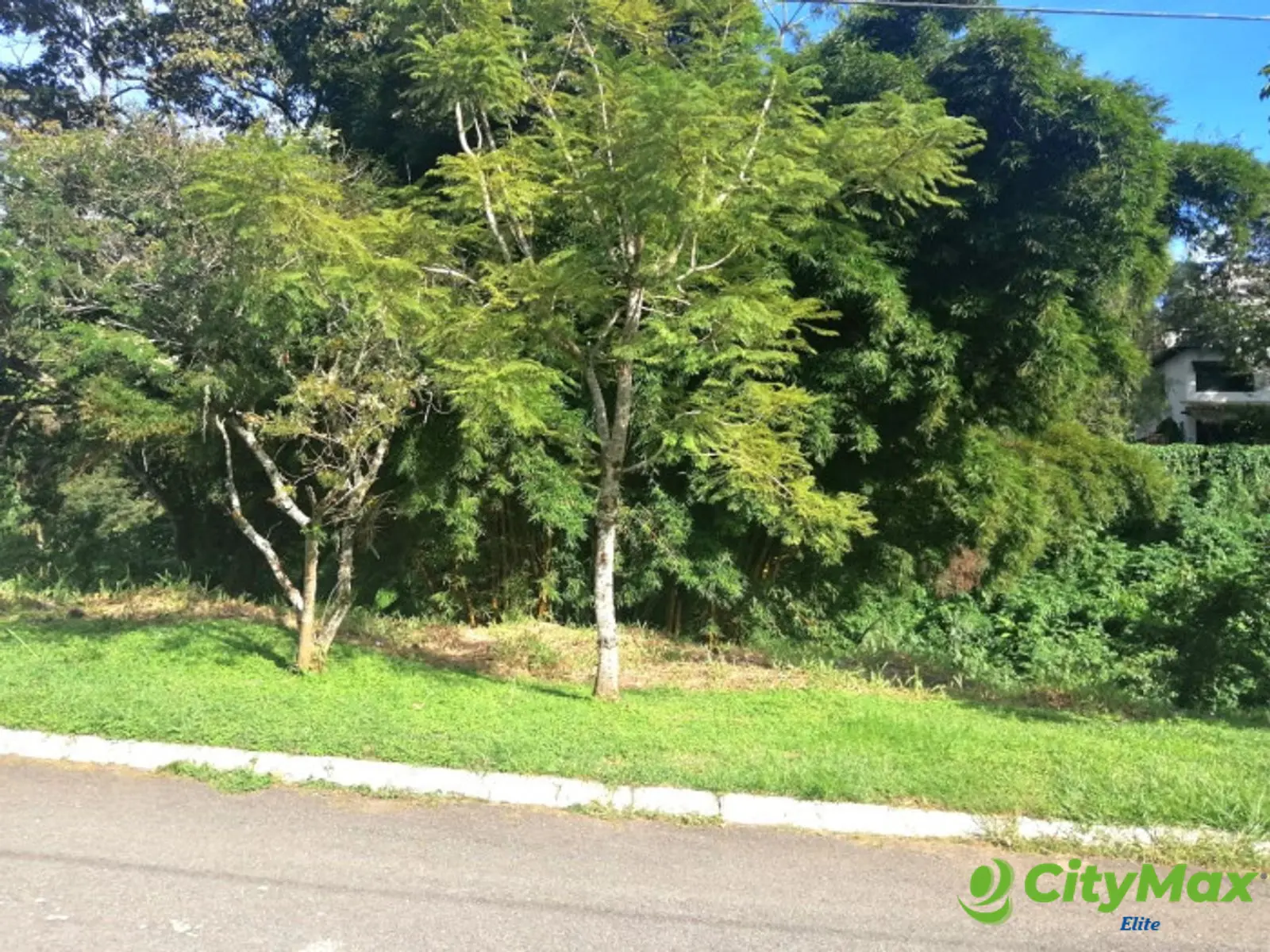 Terreno Residencia en Venta en La Montaña, Zona 16 - foto 2