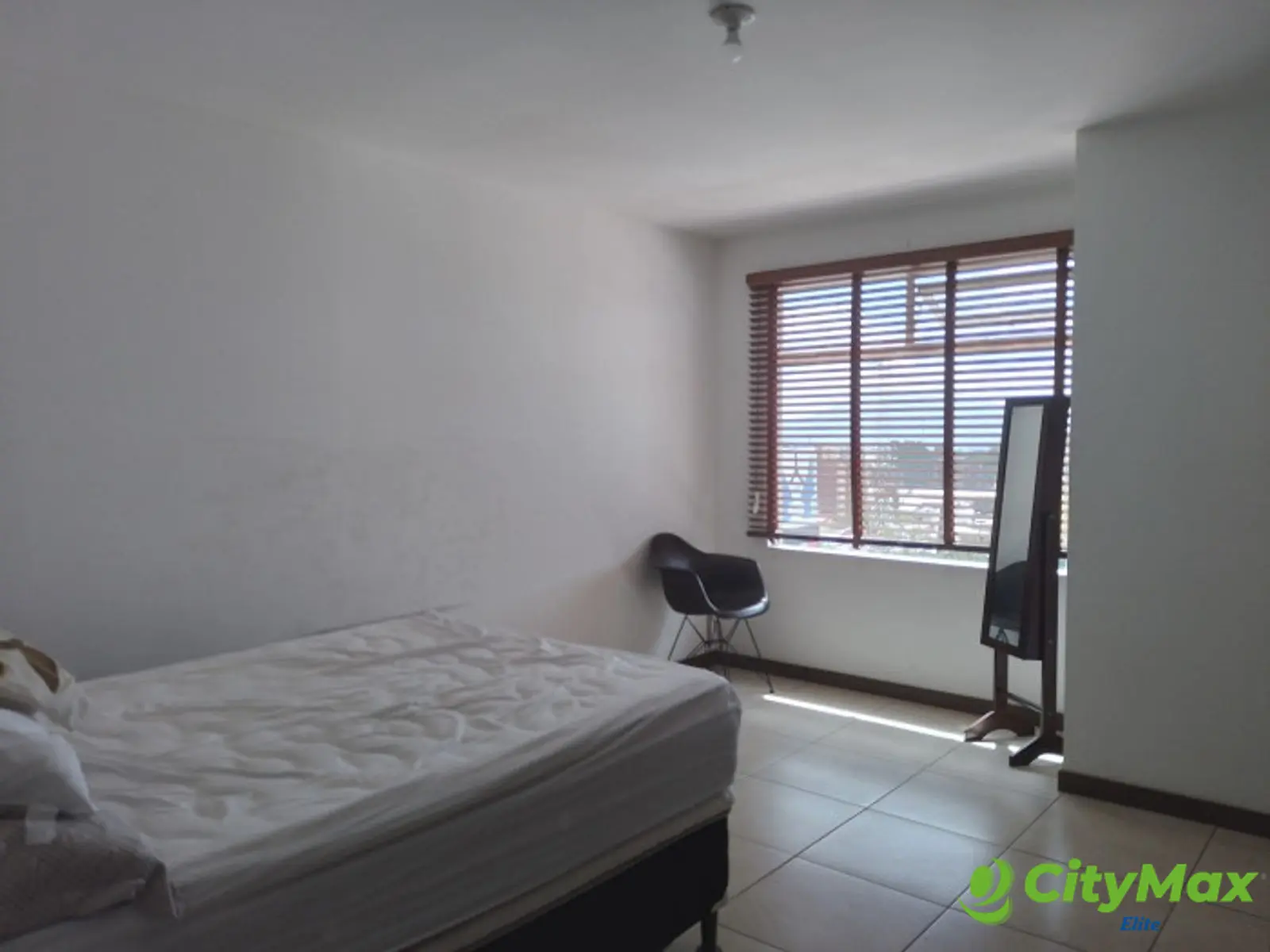 Apartamento en Venta en Las Charcas zona 11 - foto 5