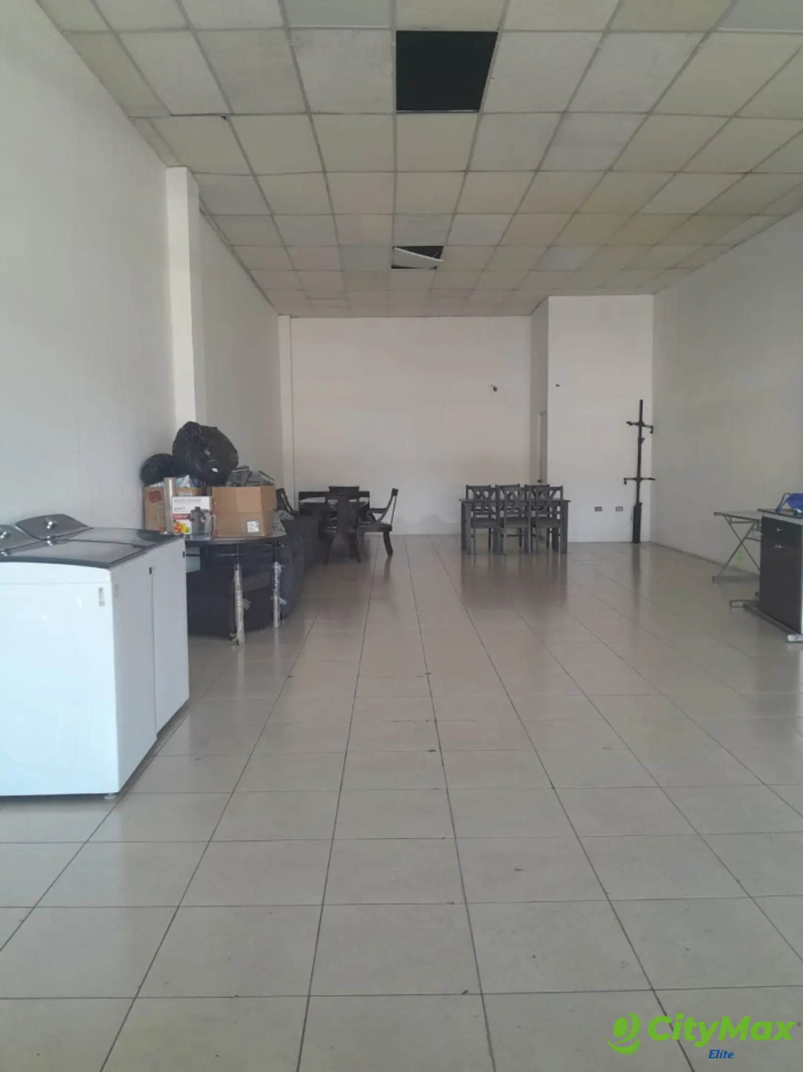 Local comercial en Villa Canales - foto 6