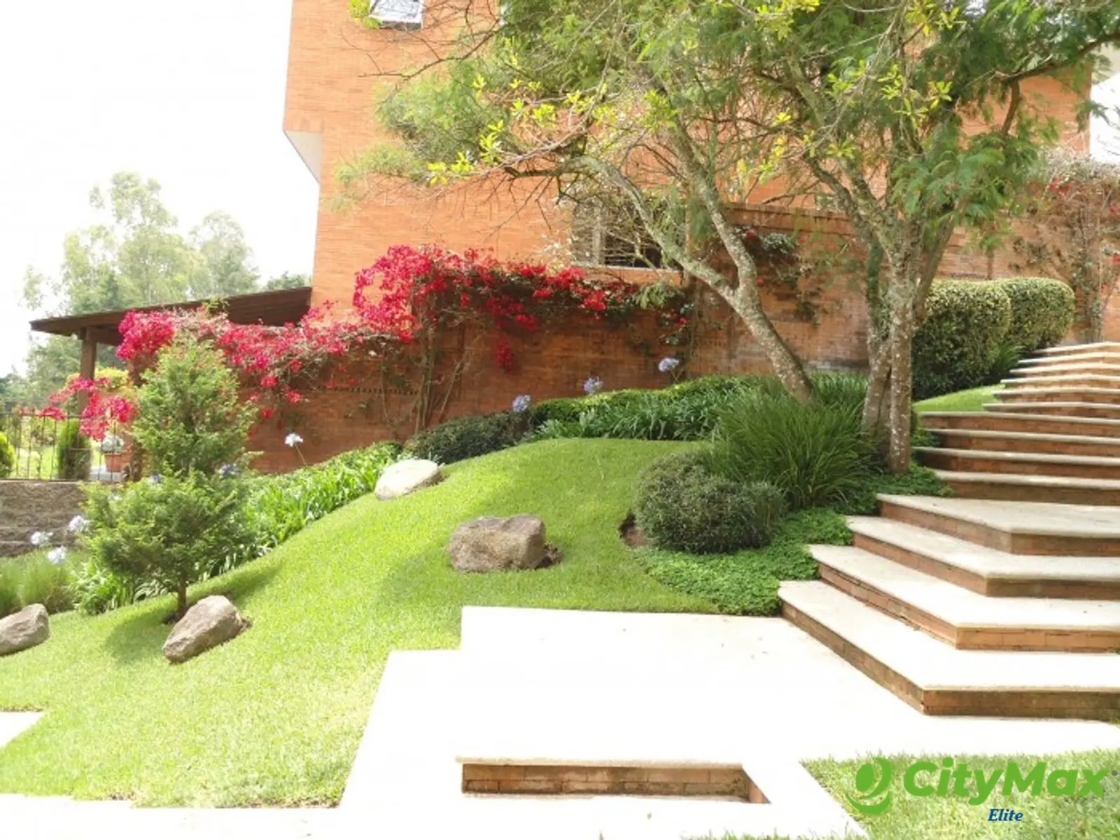 CASA EN VENTA EN CONDOMINIO EXCLUSIVO - foto 2