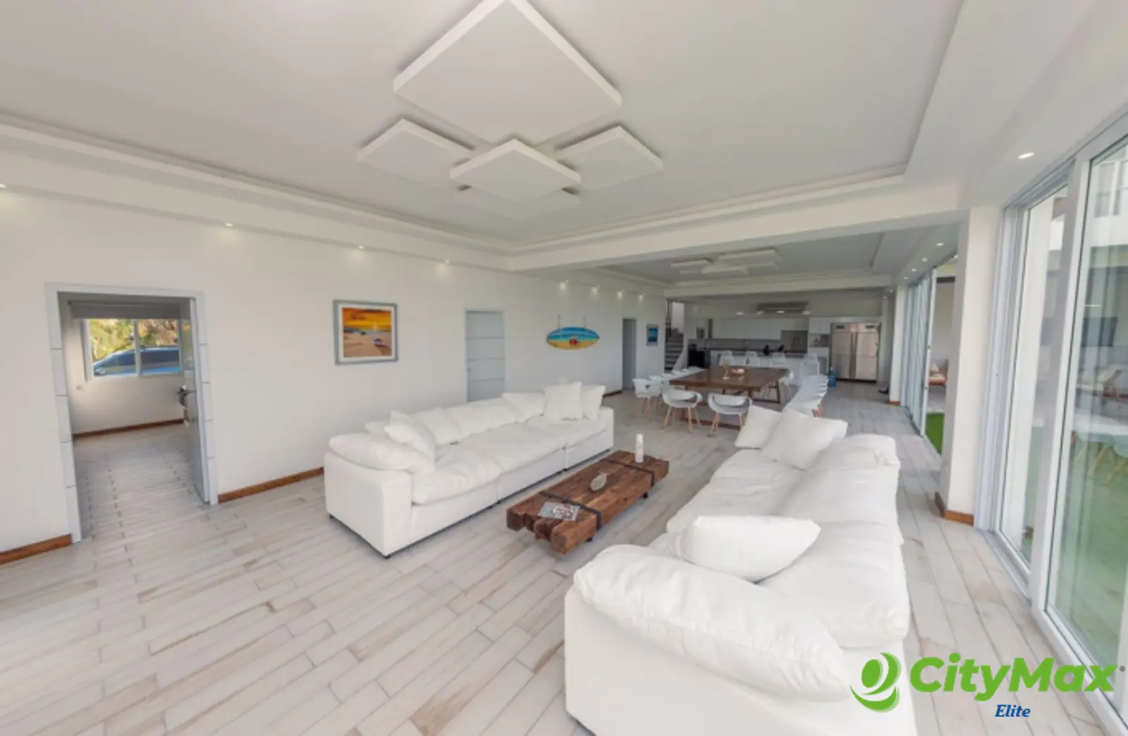 Venta Casa Vacacional a orillas de Playa Monterrico - foto 7