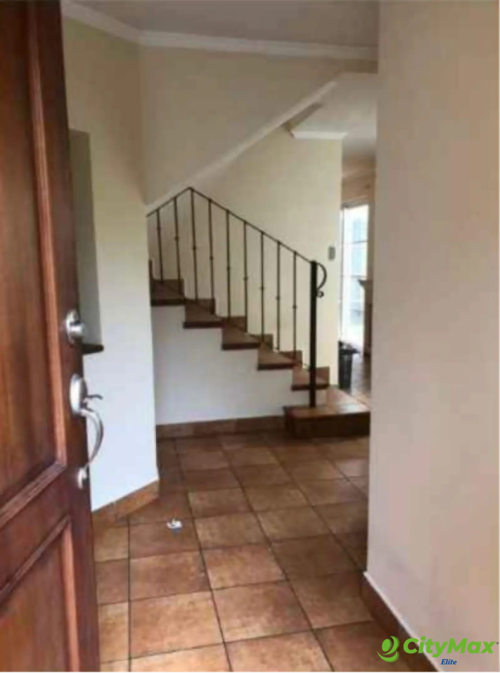 Casa en Venta en Carretera a El Salvador! - INGRESO