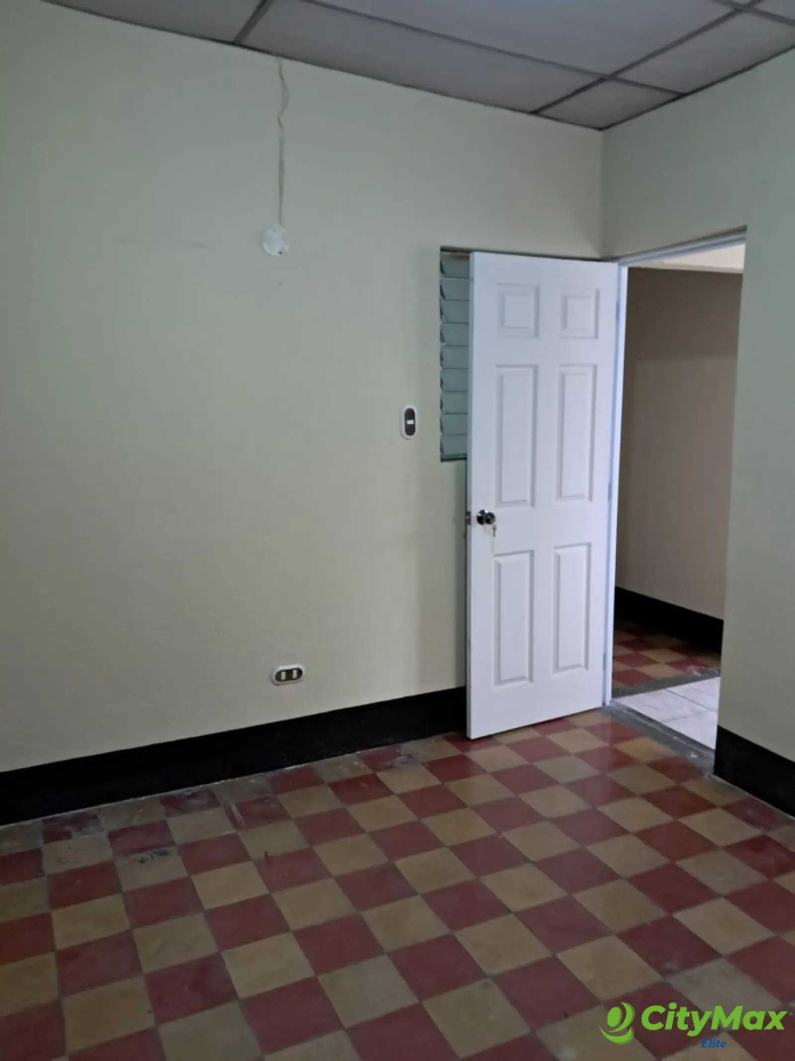 Casa Residencial en Colonia Santa Marta, Zona 5 Mixco - foto 5