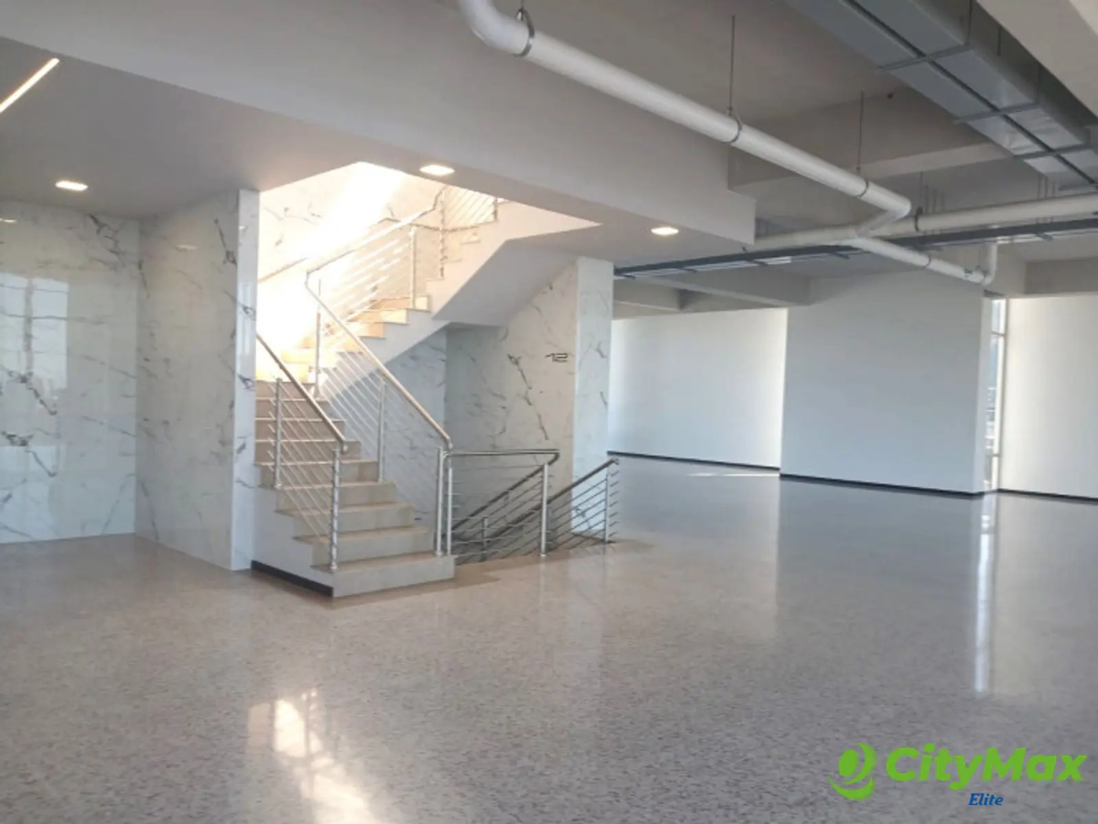 Edificio en Alquiler en zona 10 - Por estrenar !! - foto 5