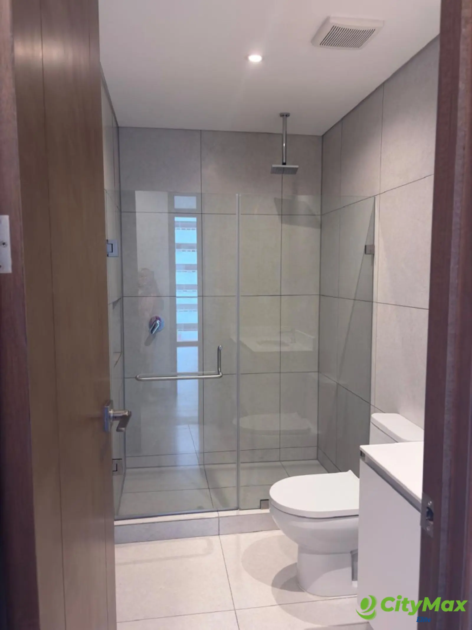 APARTAMENTO EN ALQUILER EN ZONA 10 - GUATEMALA - foto 9