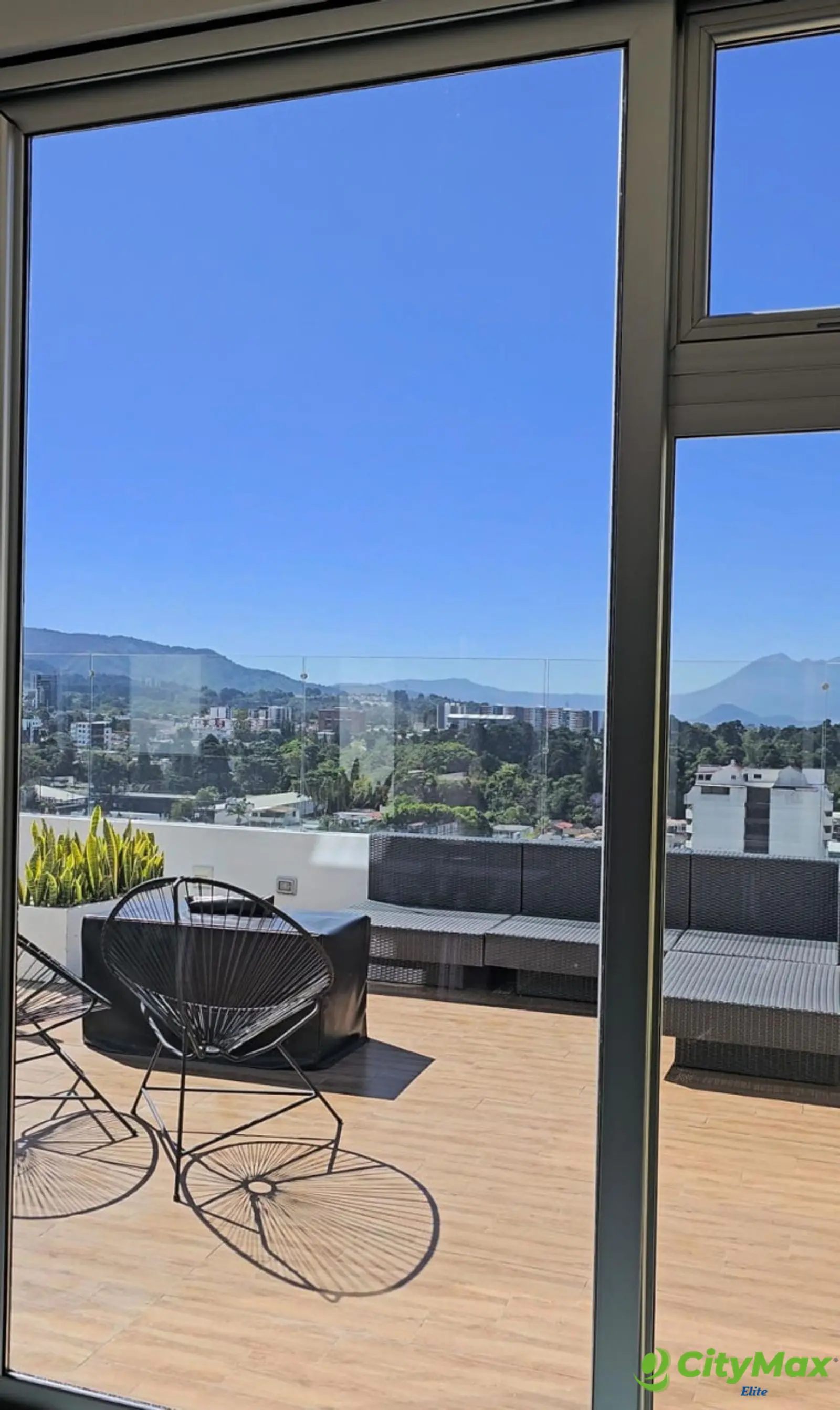 APARTAMENTO EN VENTA ZONA 10 - foto 10